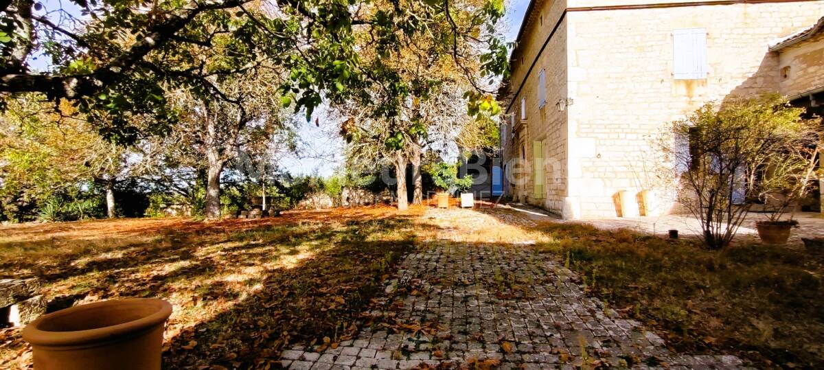 Villeneuve-sur-Vère: Belle demeure du 19ème siècle en pierre blanche à 15mn d'Albi