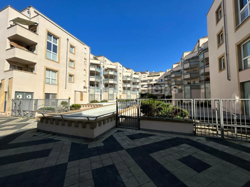 Metz centre appartement T5 avec terrasse et garage