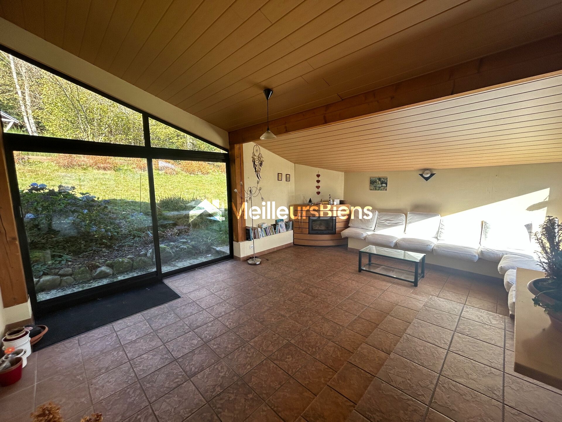 Maison de 308M2 avec vue sur le lac