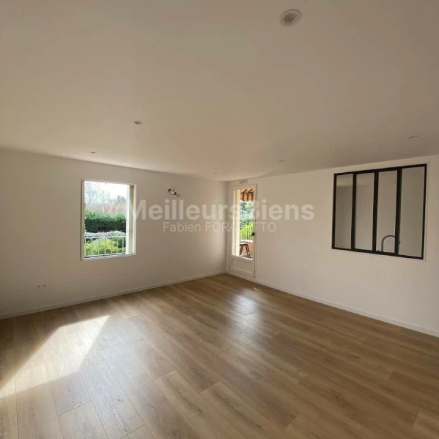 Splendide T4 renové