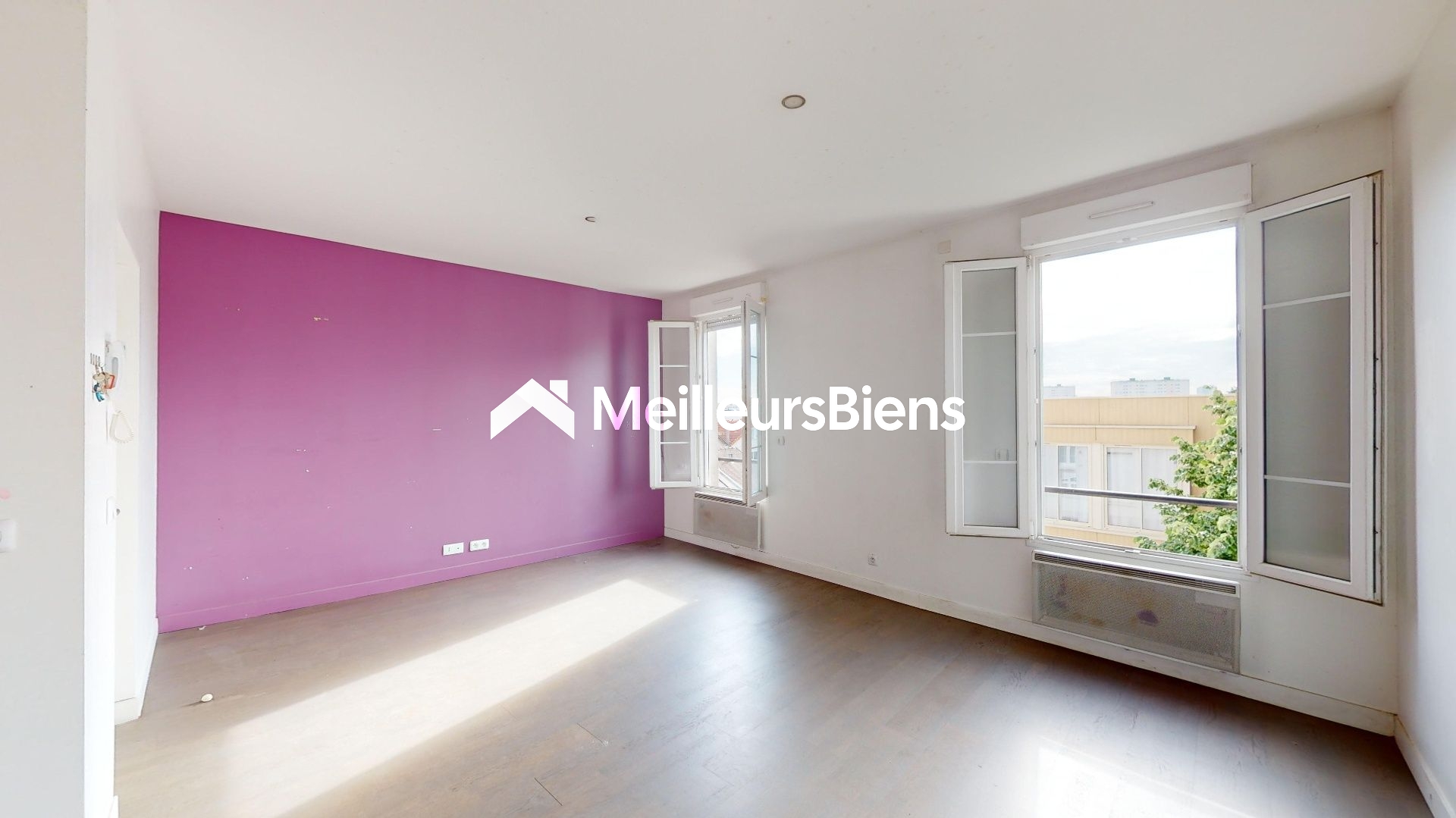 Joli duplex en dernier étage, bien isolé (DPE C), à 100 du M° La Courneuve (ligne 7)