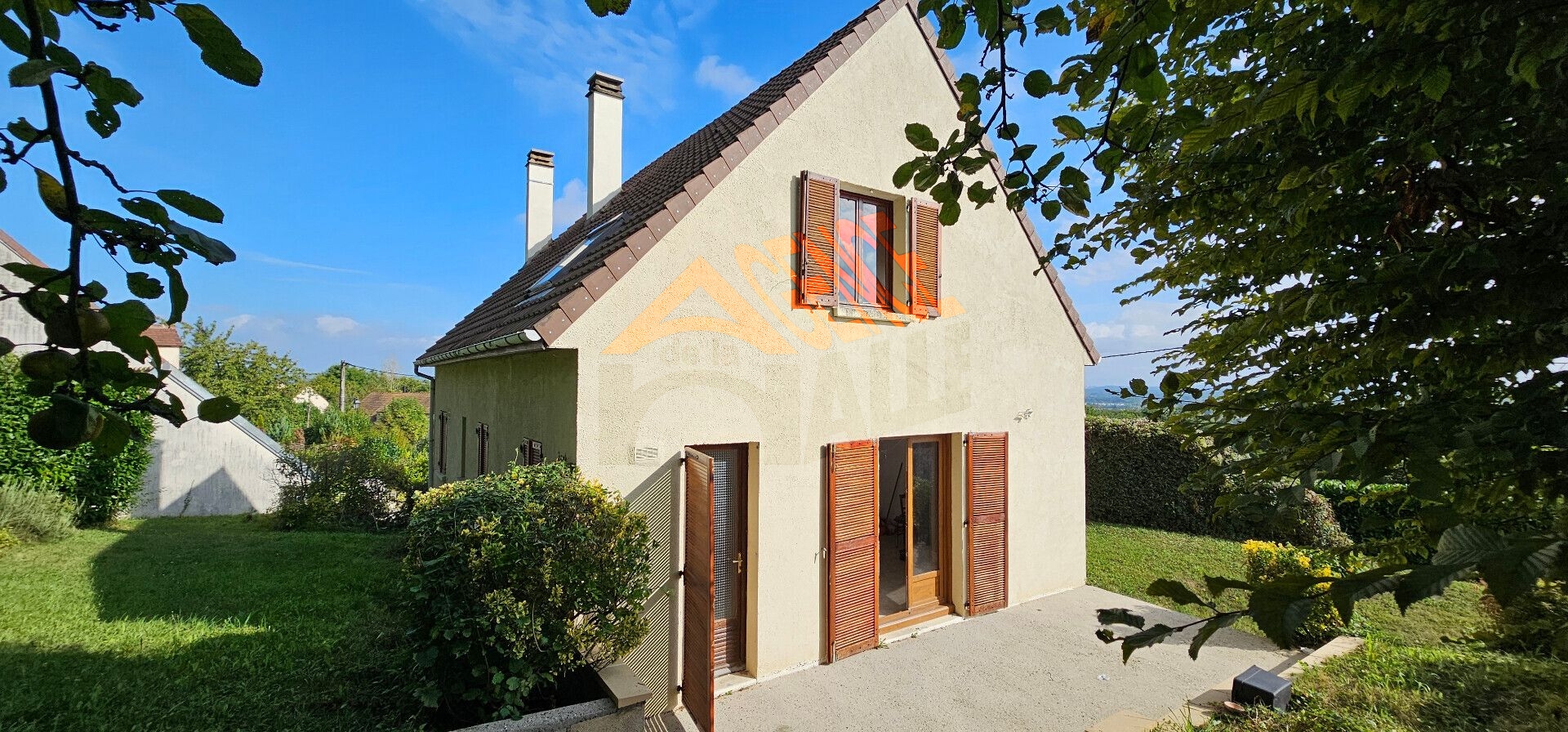 MAISON INDIVIDUELLE AVEC VUE DEGAGEE