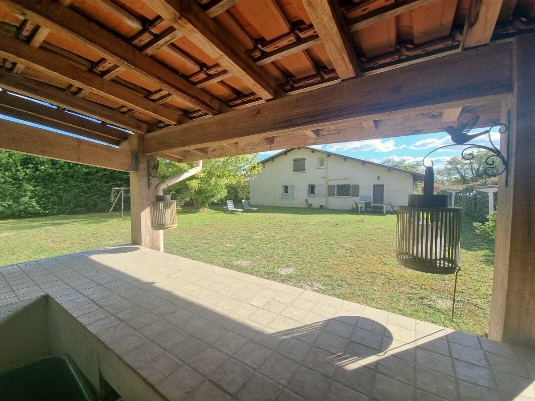 Maison 6 pièces 175 m², terrain 1400 m²