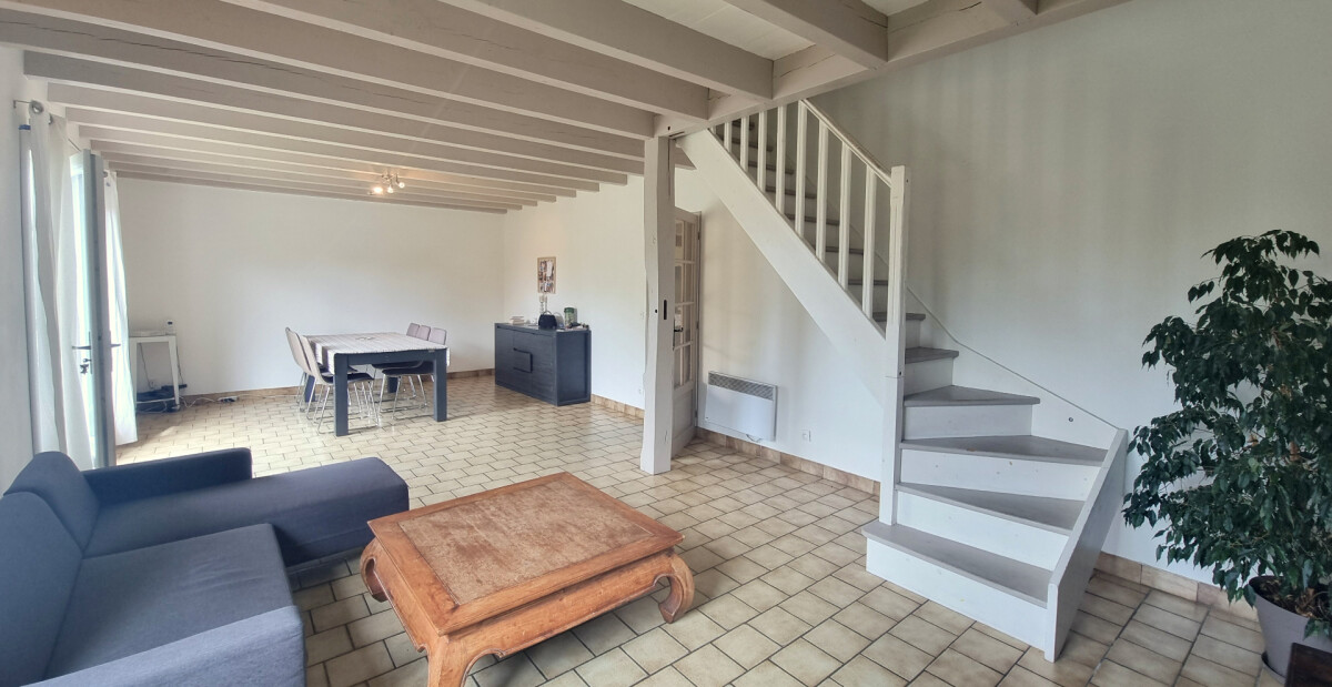 Maison 6 pièces 175 m², terrain 1400 m²