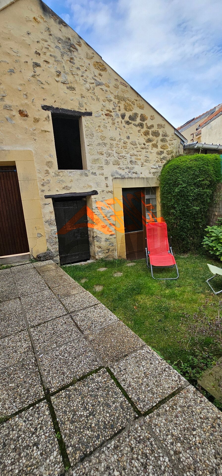 Maison ancienne centre ville de Viarmes
