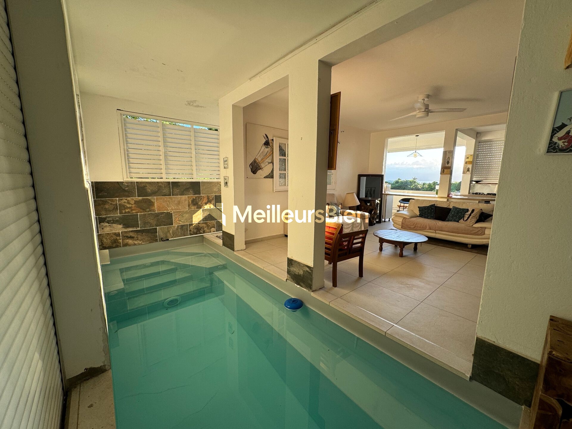 GOSIER - LES SALINES -T2 meublé vue mer avec piscine privative