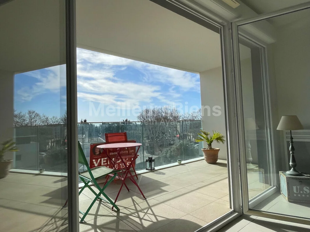 Appartement T3 récent en étage à Montpellier quartier Saint Lazare - Confort, Commodités et Vue Dégagée