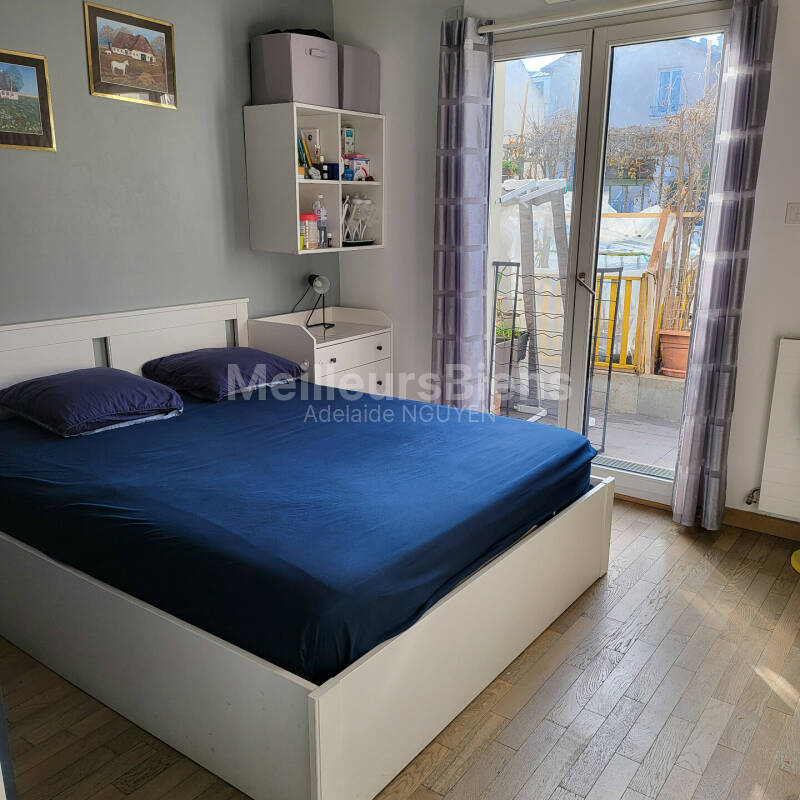 BAISSE DE PRIX: Magnifique appartement 3 pièces, quartier BUZENVAL- RUEIL MALMAISON, au prix de 385000€ au lieu de 472000€ FAI
