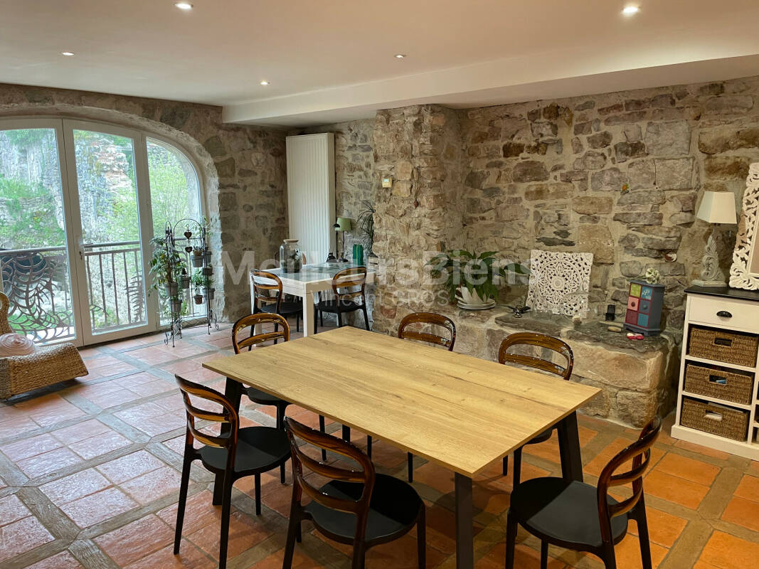Charmante maison de caractère de 290m²