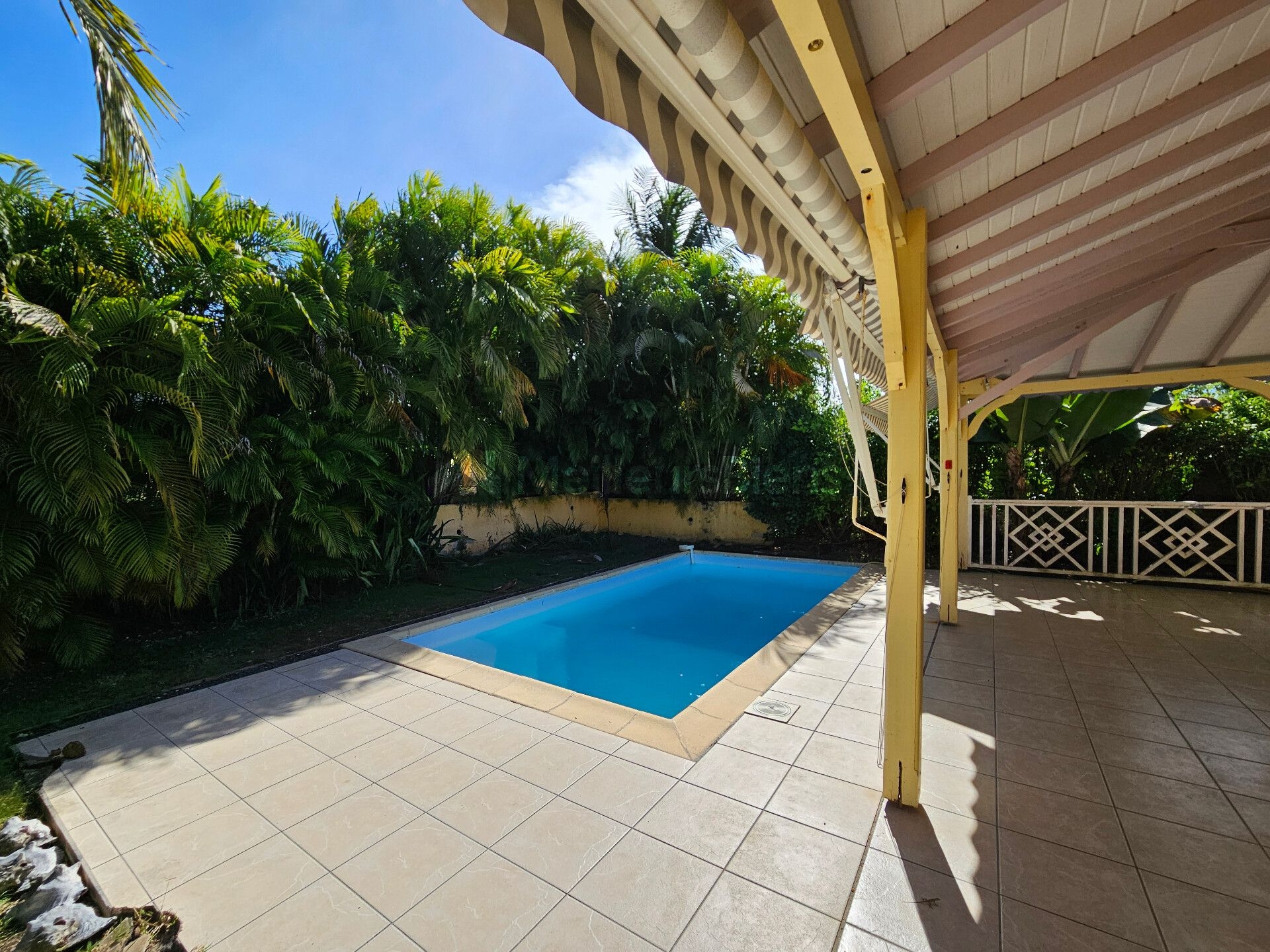 Charmante maison 3 ch. au Trezel avec piscine