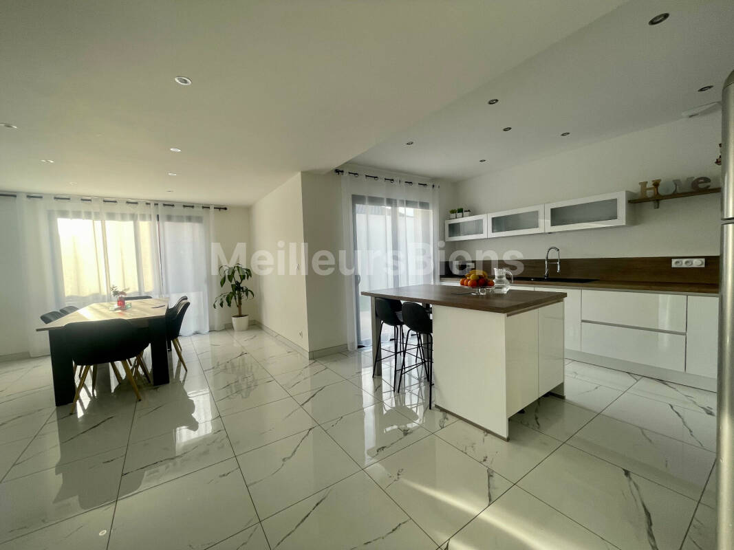 Maison contemporaine plain-pied de 130 m²