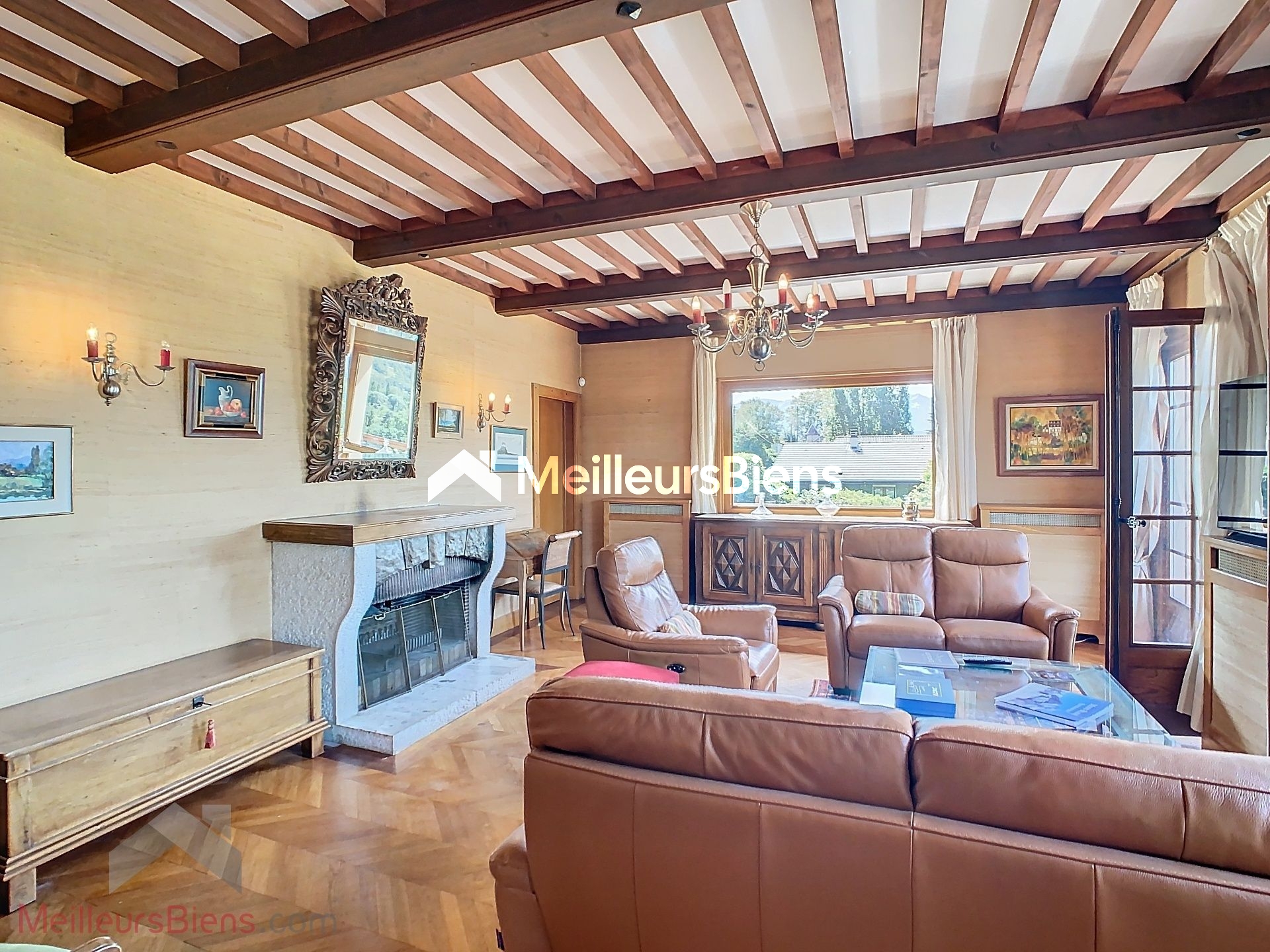 Chignin-Appartement de 161 m2 Carrez vue magnifique sur le Granier