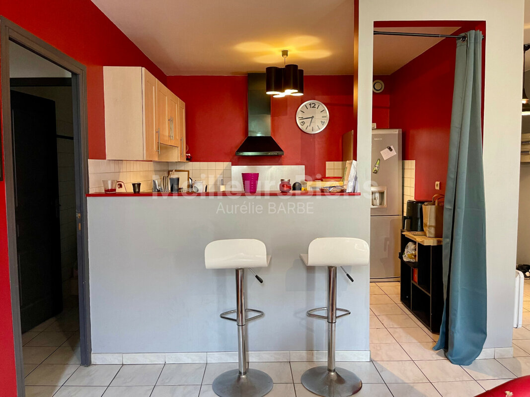 Appartement de type T3 idéalement situé.