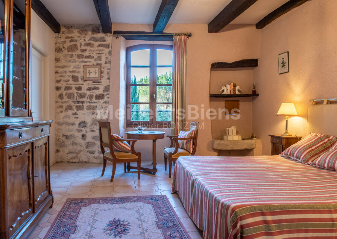 Vente à terme libre Maison d'hotes en pierre / Wonderful holiday stone home