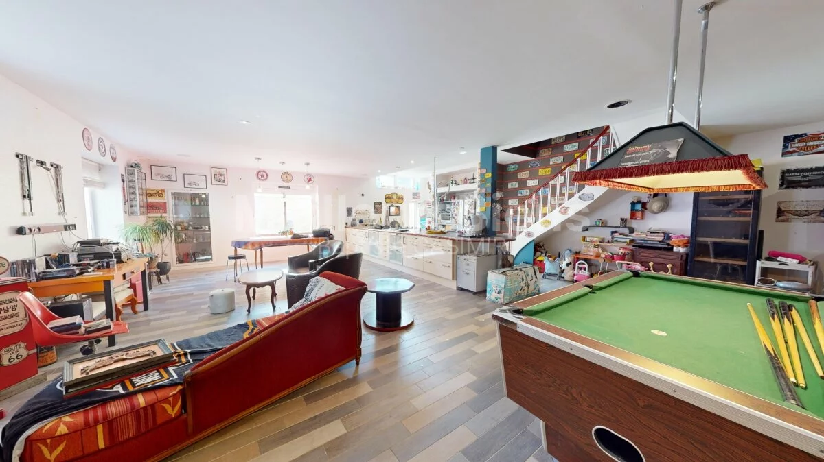 Vente MUR Local / LOFT habitable de 184.70m2