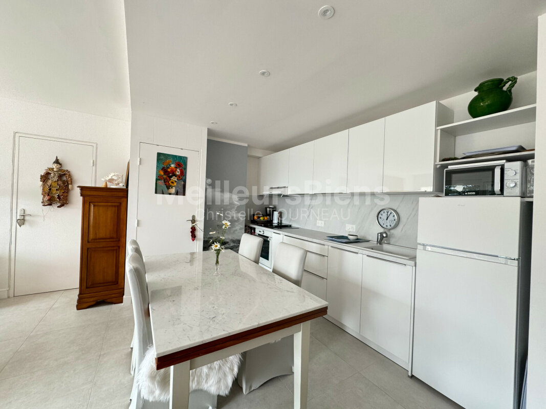 Magnifique appartement meublé à 50m de la plage
