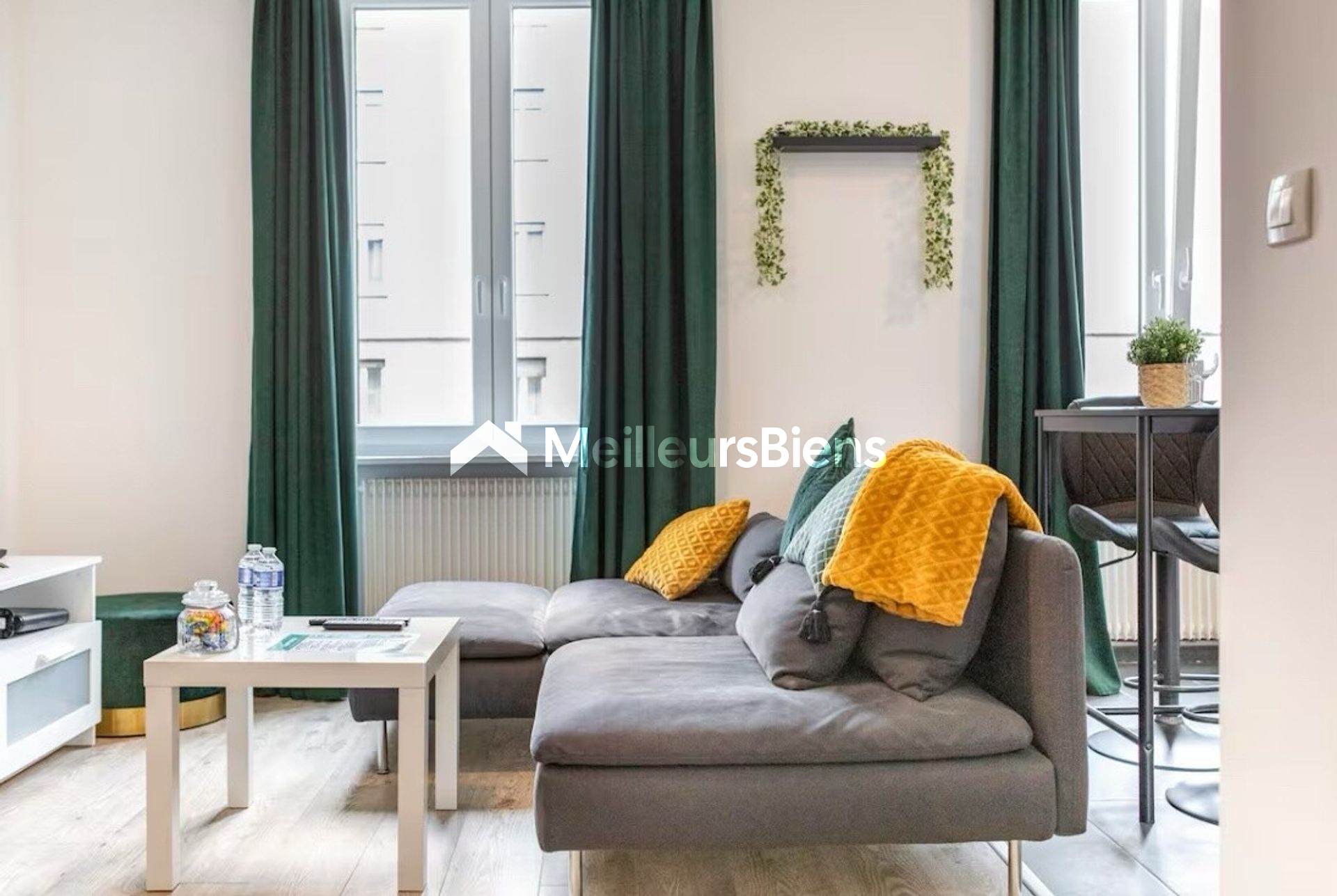 Immeuble de rapport exploité en rbnb