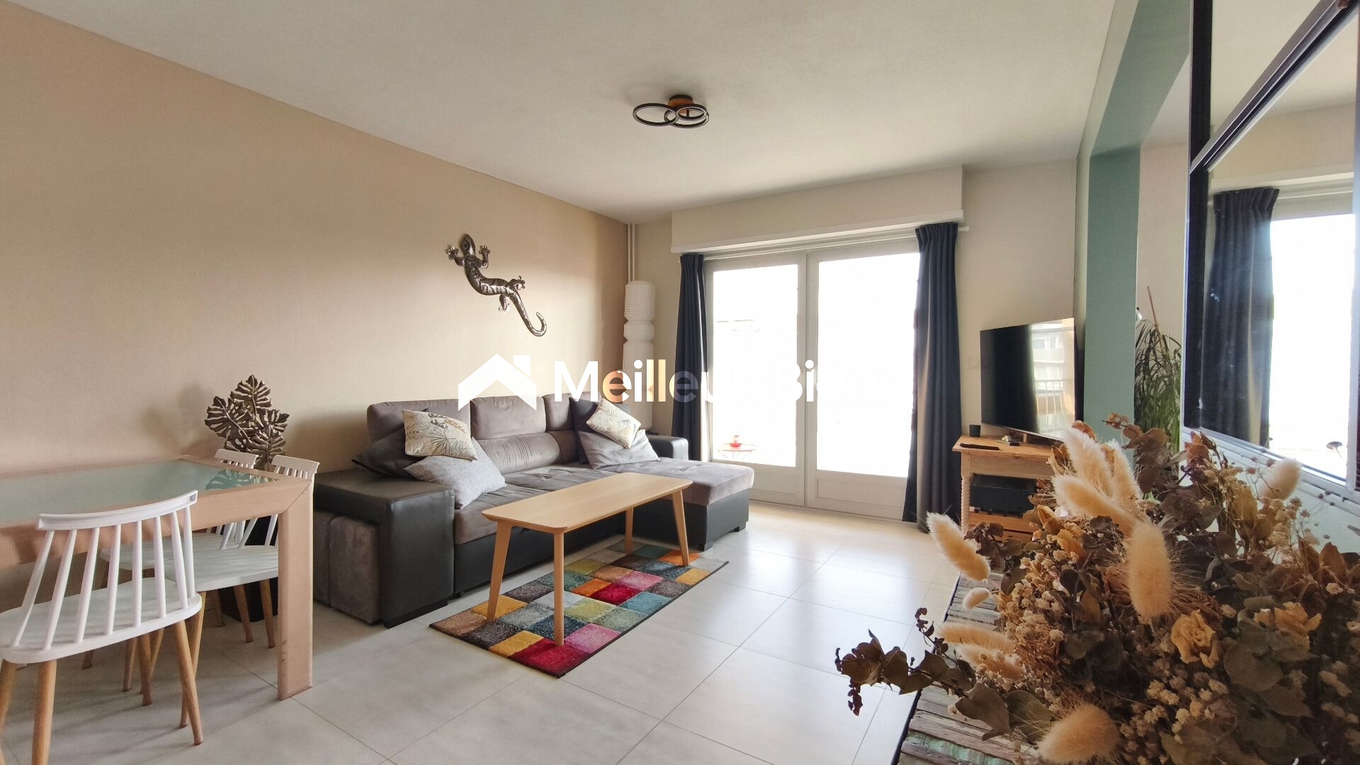 Magnifique appartement 4 pièces avec ses trois chambres et son garage totalement rénové!
