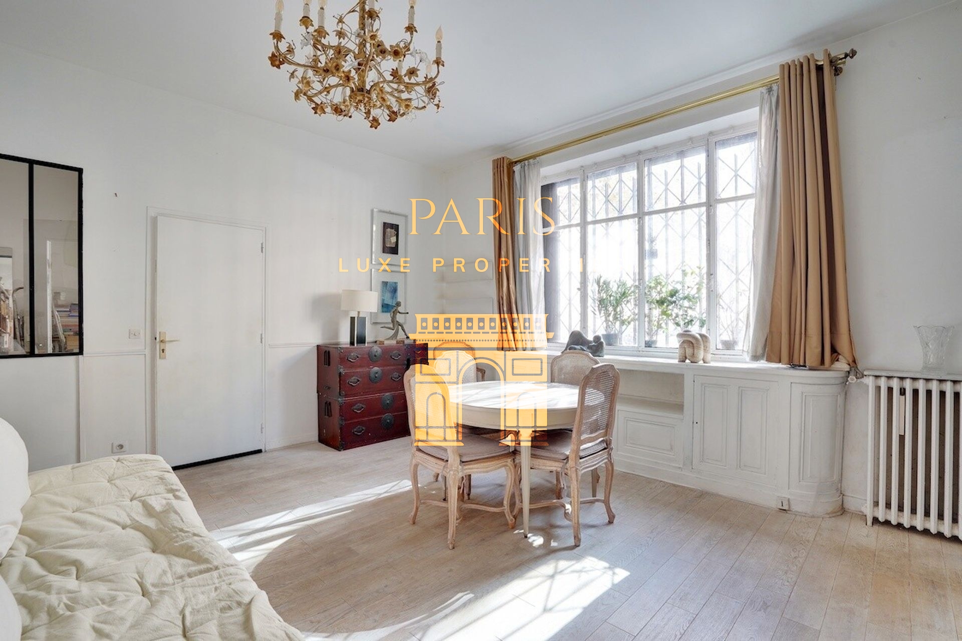 Paris 17e - Avenue de Villiers - Appartement/local professionnel - 74.5 m²