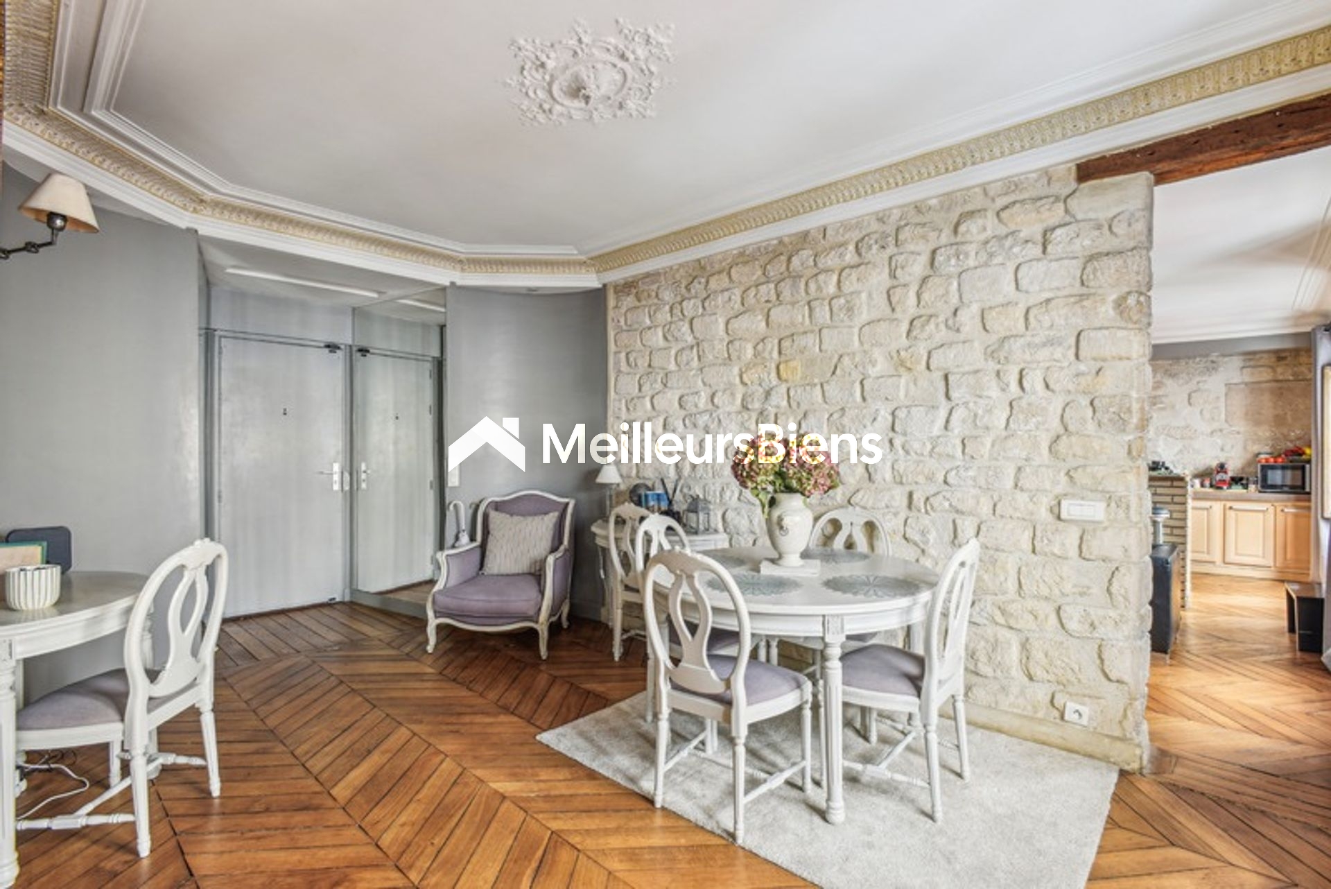 Grenelle-carrefour croix rouge : Appartement 64 M2- 2 chambres