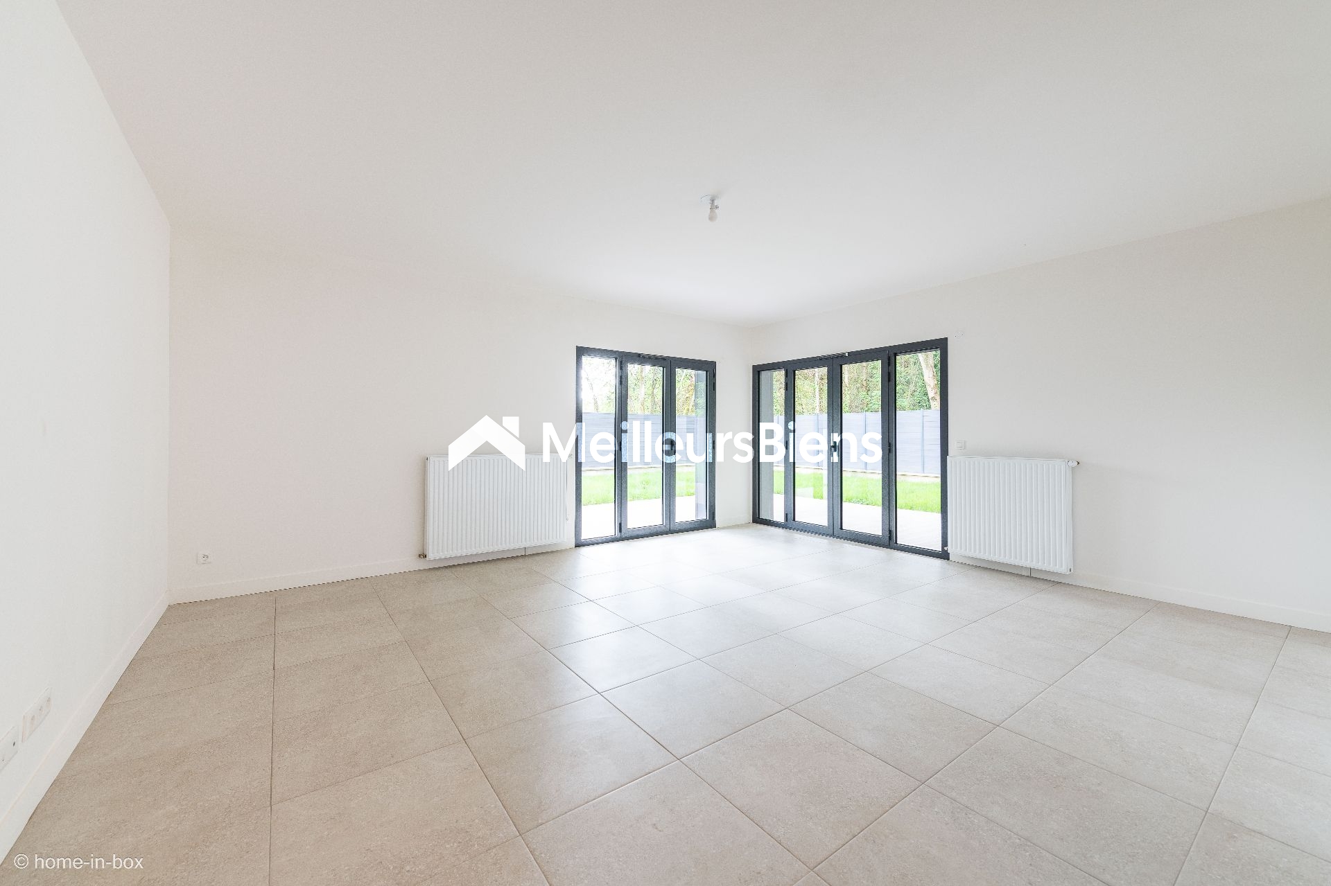 Appartement neuf 3 pièces avec jardin