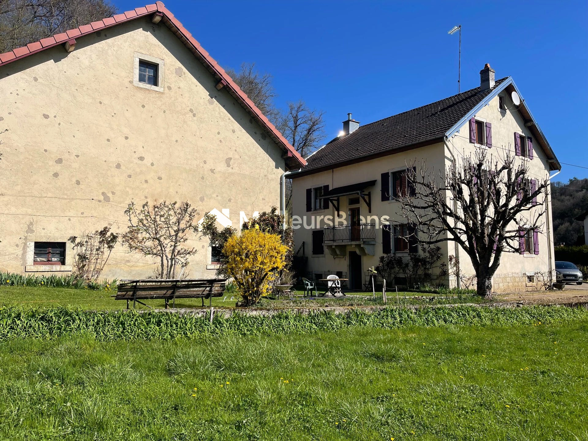 Maison de 204 M2 avec en bonus une dépendance