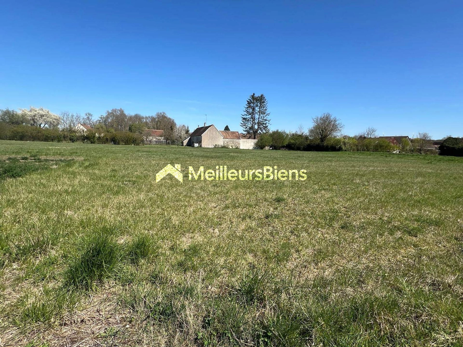 Terrain à bâtir - 782m²