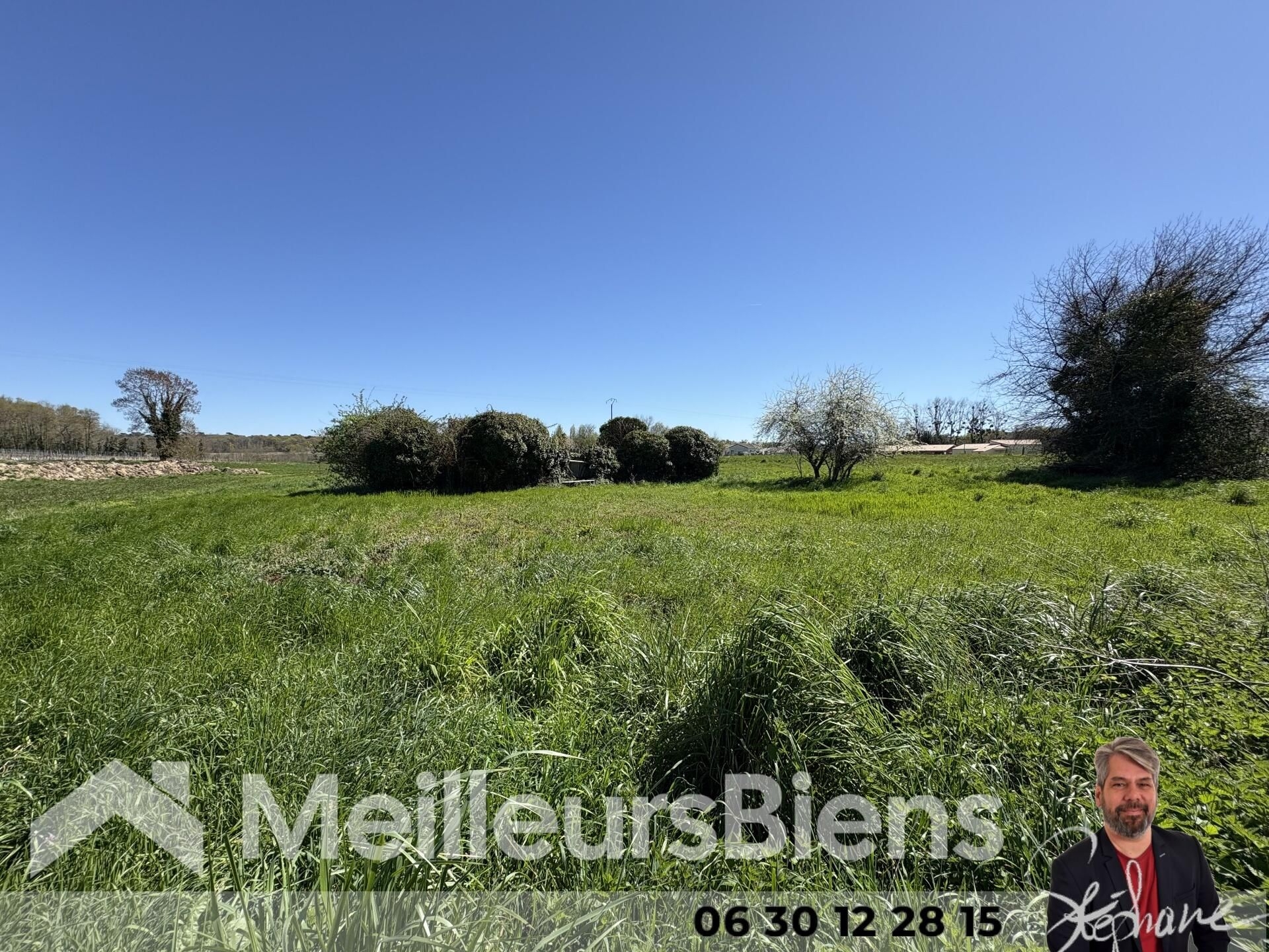 Terrain à Montendre en partie constructible