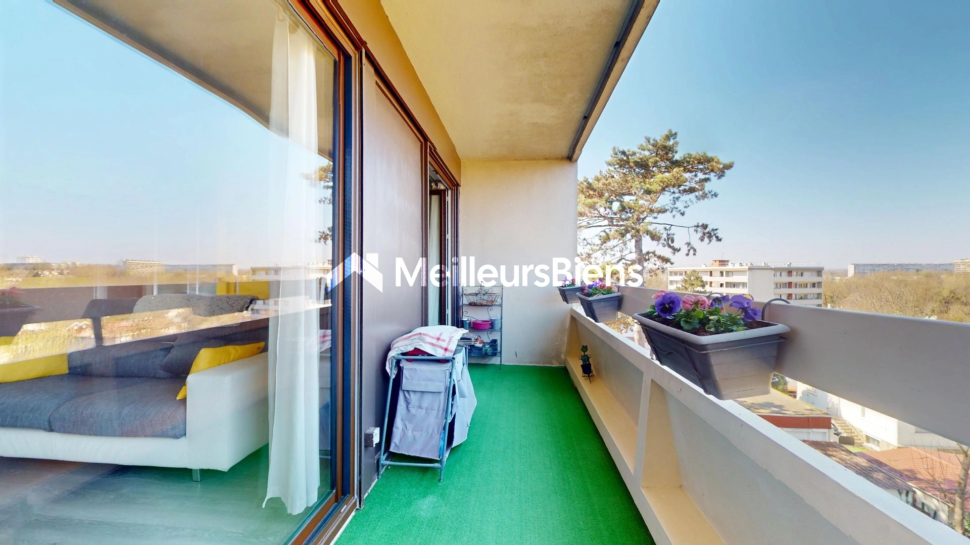 Appartement 5 pièces – proche Parc de la Source