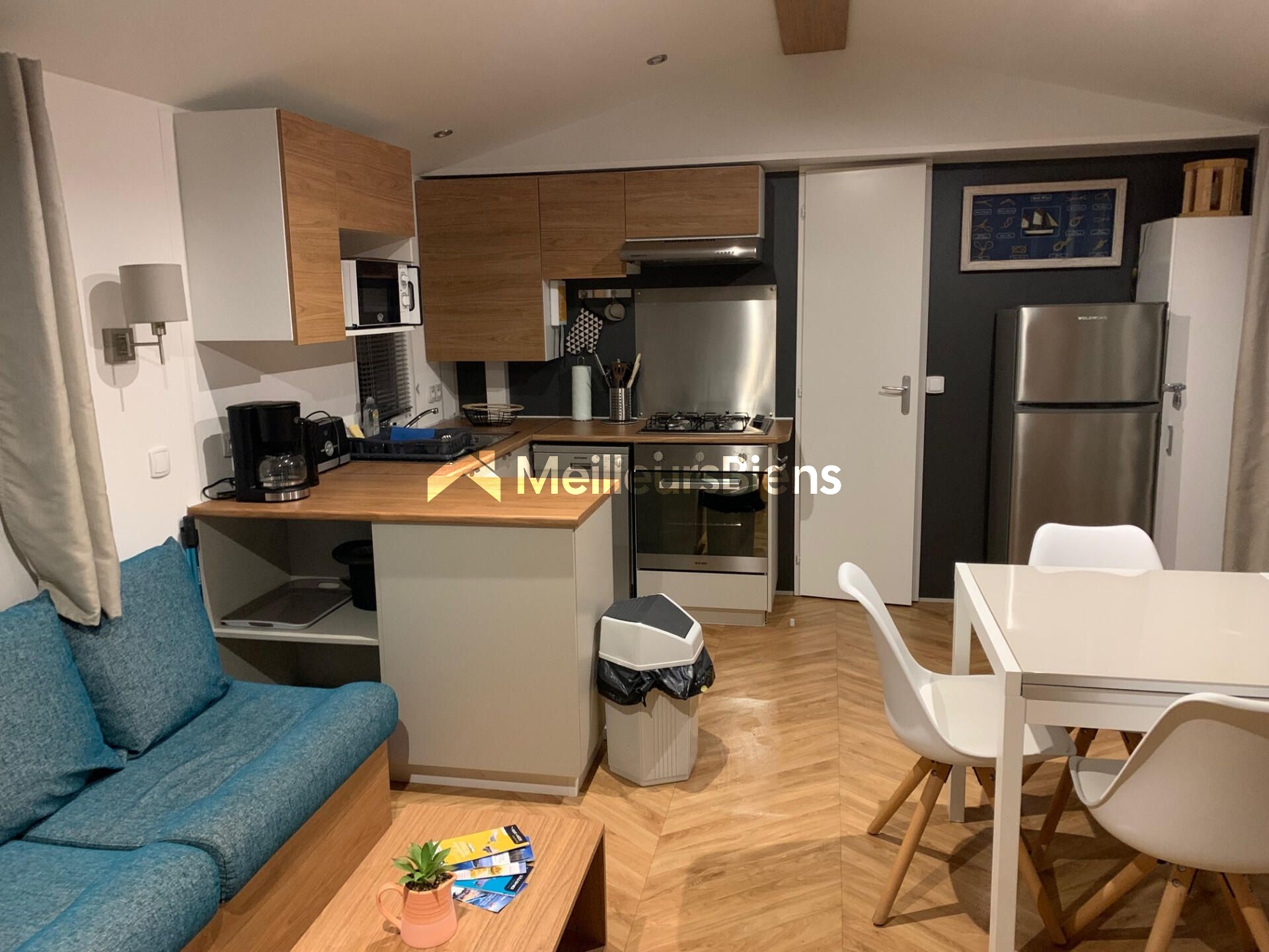 Mobil home 40 m2, 3 chambres à 20 m de la plage.