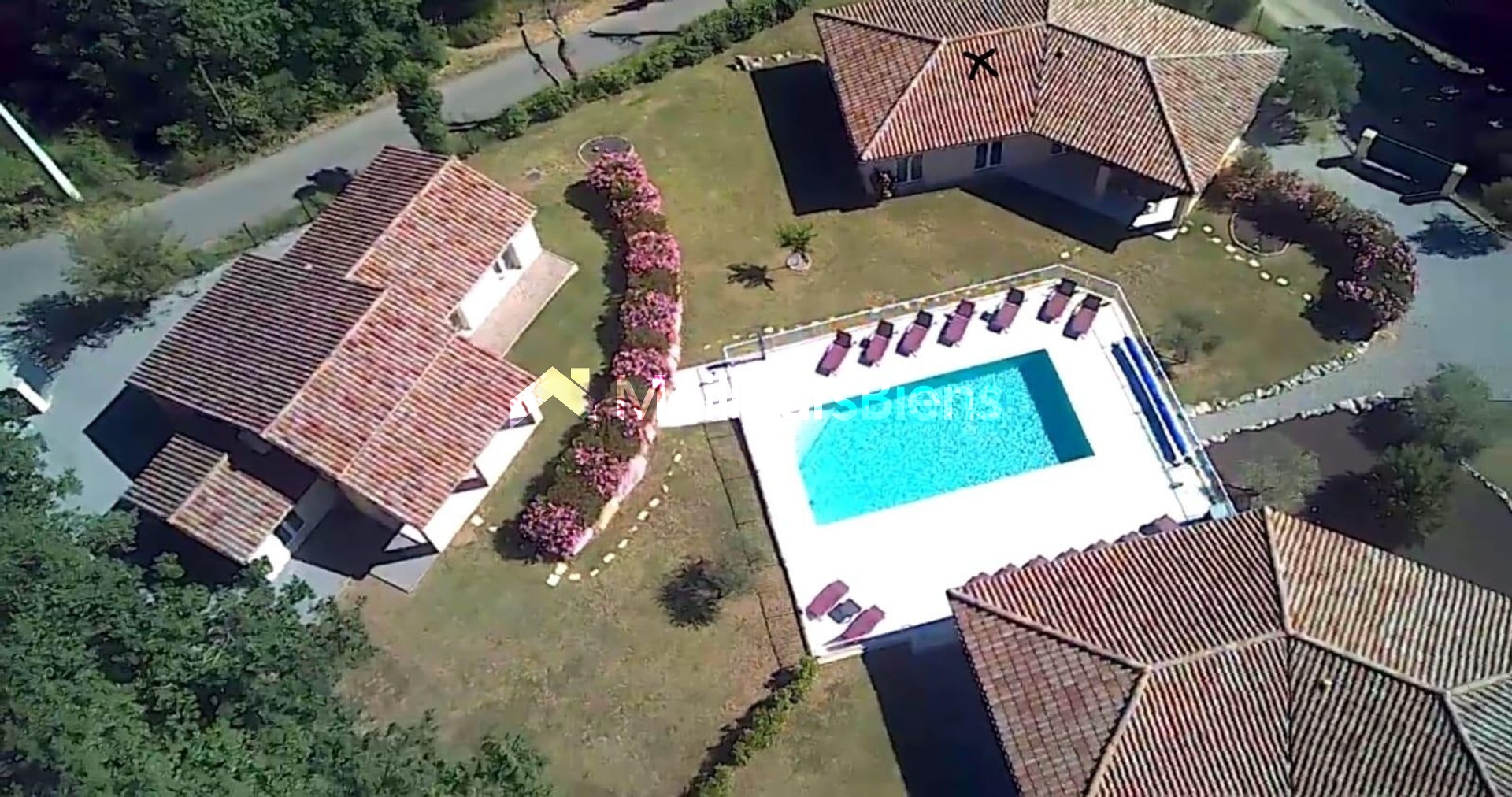 Magnifique maison moderne avec piscine