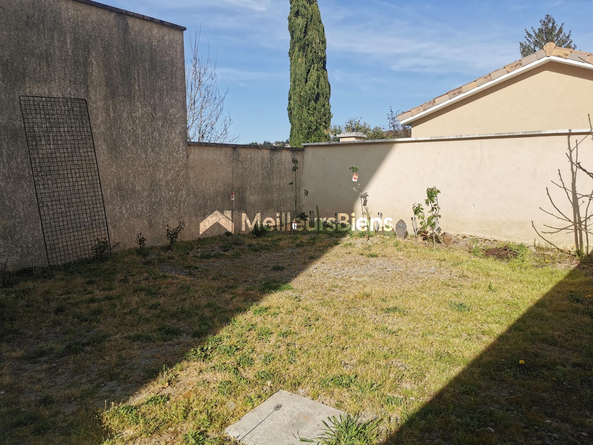 Propriété de 192 m²  6 chambres