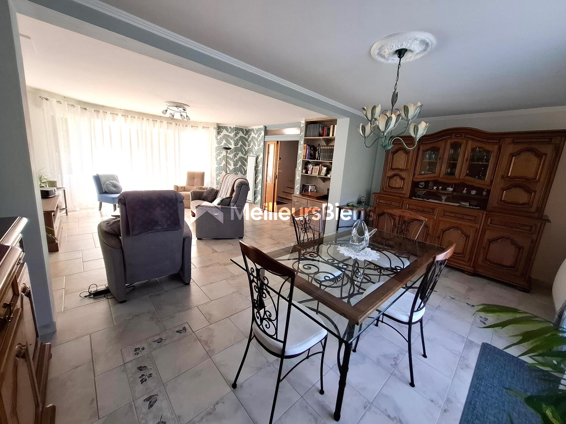 Barbizon, Superbe maison traditionnelle - 8 pièces, 5. chambres sur 2 848 m² de terrain
