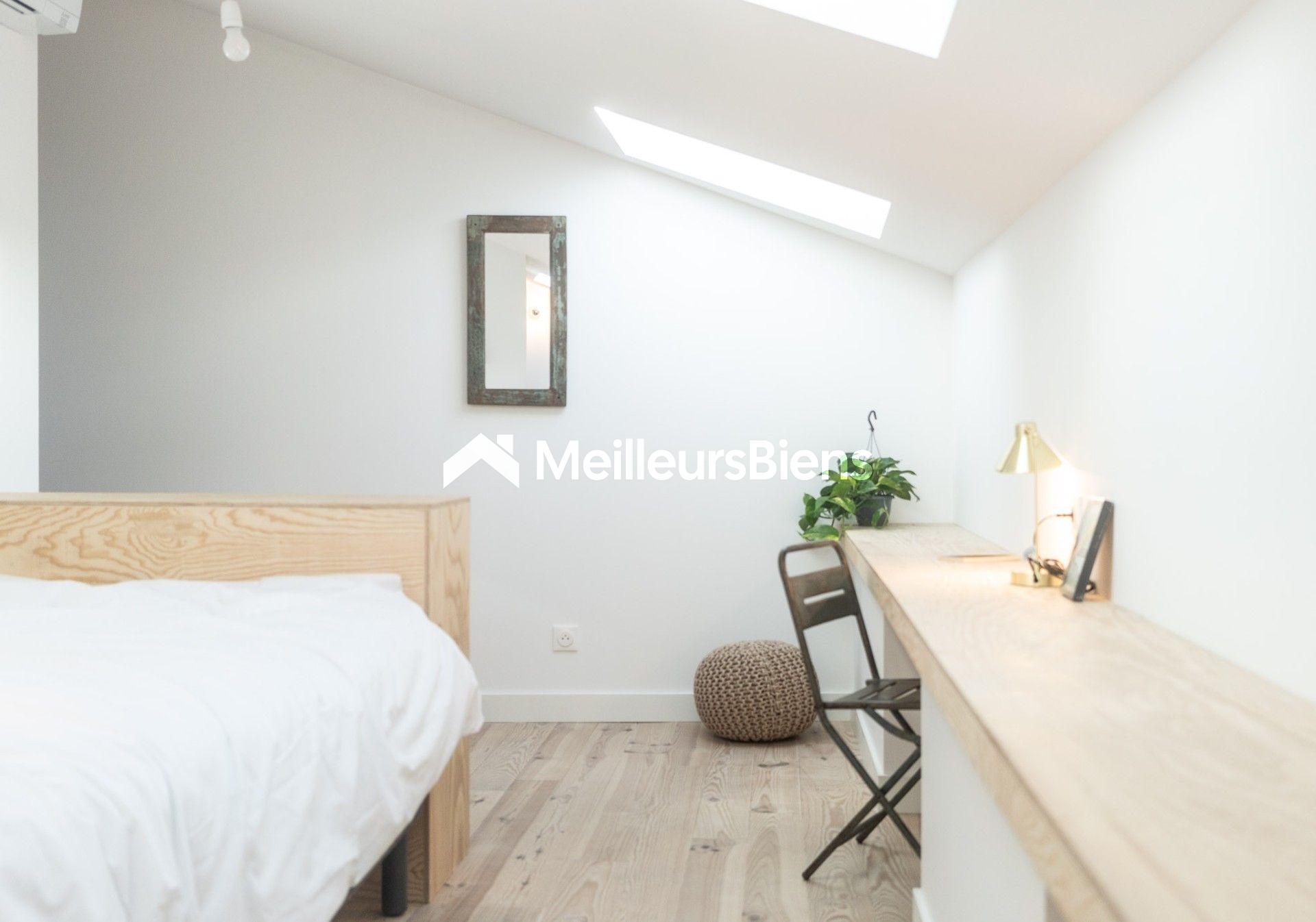 Studio privatif – Coliving de charme – Tout inclus – 770 €/mois Centre Bordeaux | Quartier St Genès | Disponible le 22 juin 2026
