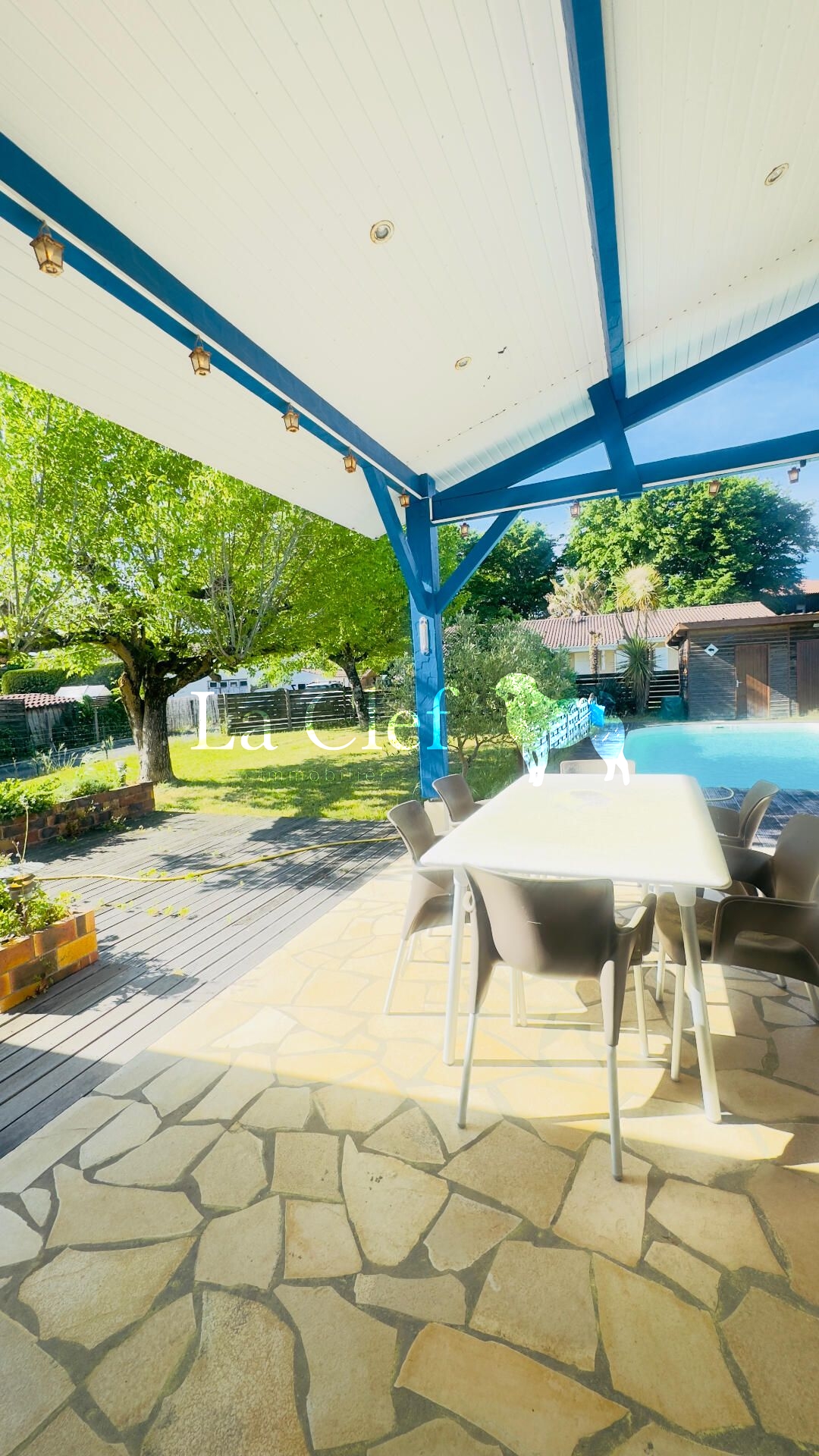 GUJAN-MESTRAS MAISON 113m² 5 PIÈCES TERRAIN 945m² CHALET INDÉPENDANT