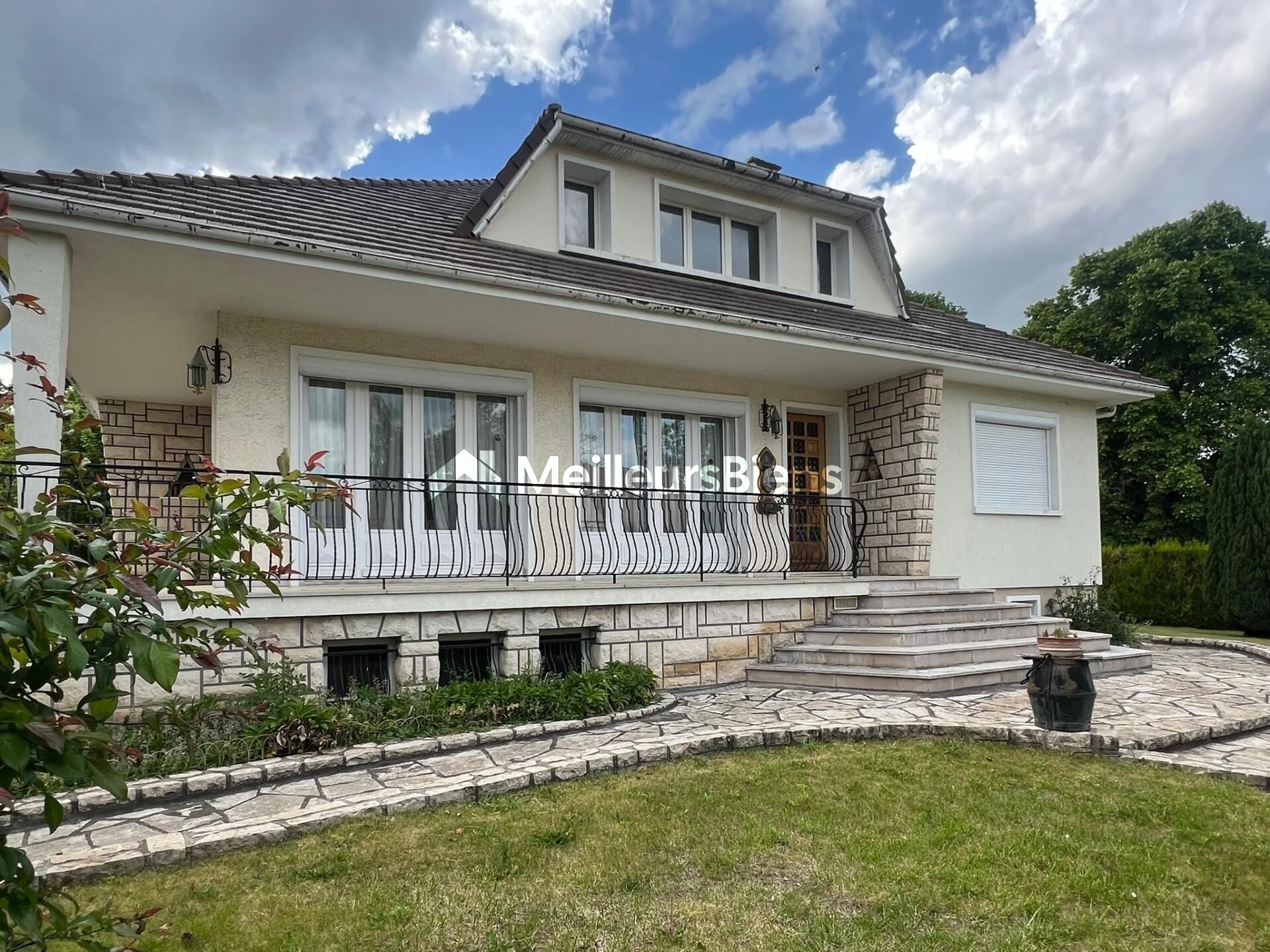Pavillon sur sous-sol total - 105m²