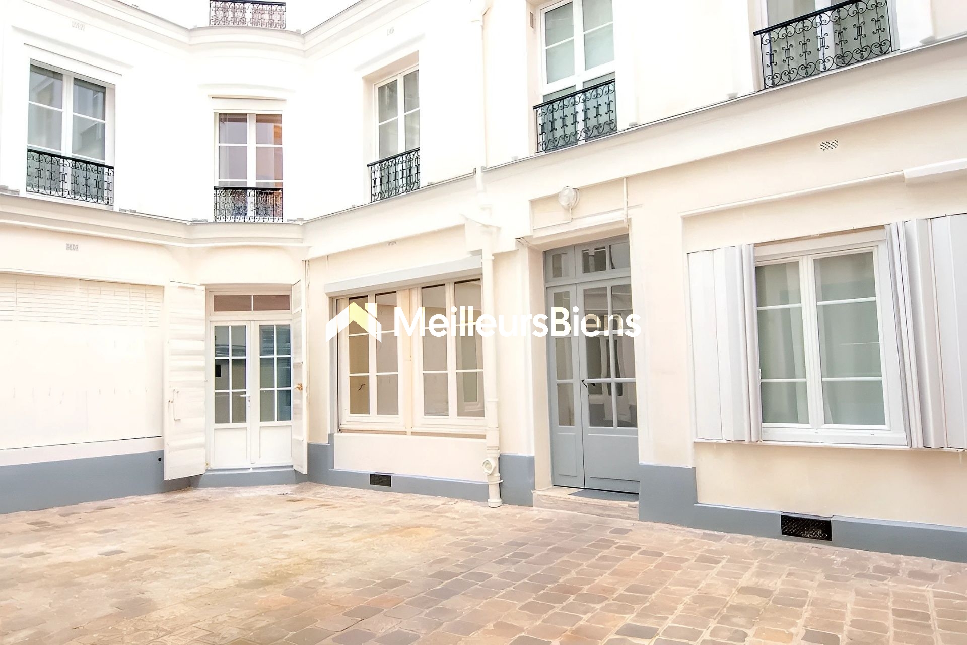 Studio rénové de 26 m² sur cour