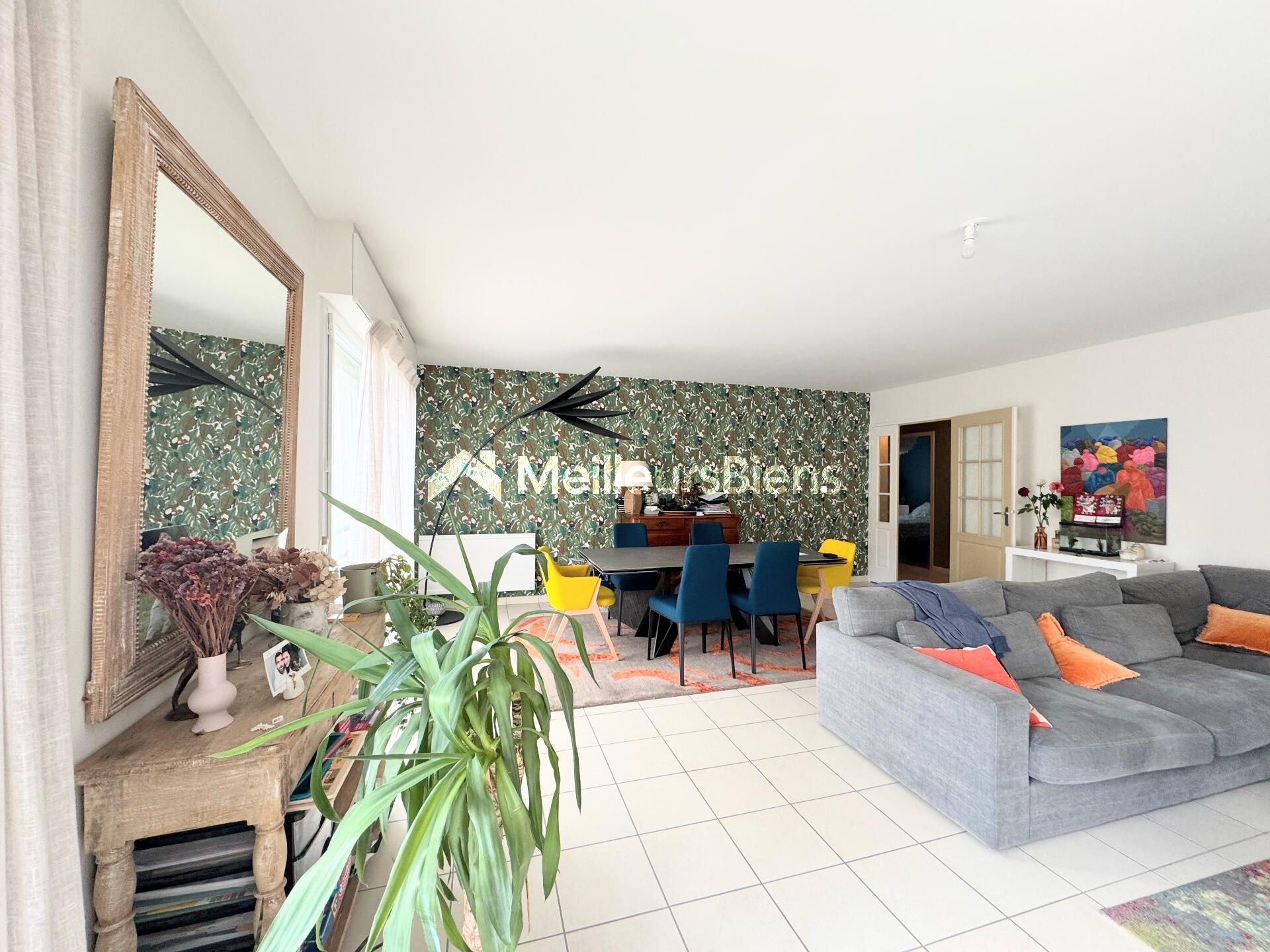 Bel appartement lumineux de 120 m2