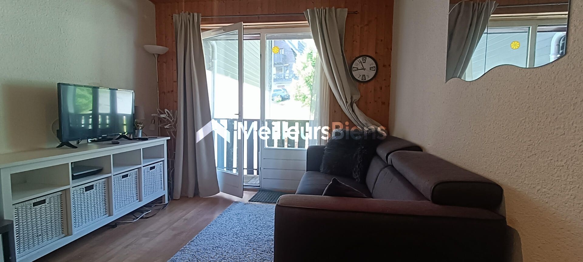 Bel Appartement au Cœur de la station de Thollon-les-Mémises – Balcon Plein Sud, à deux pas de la Télécabine