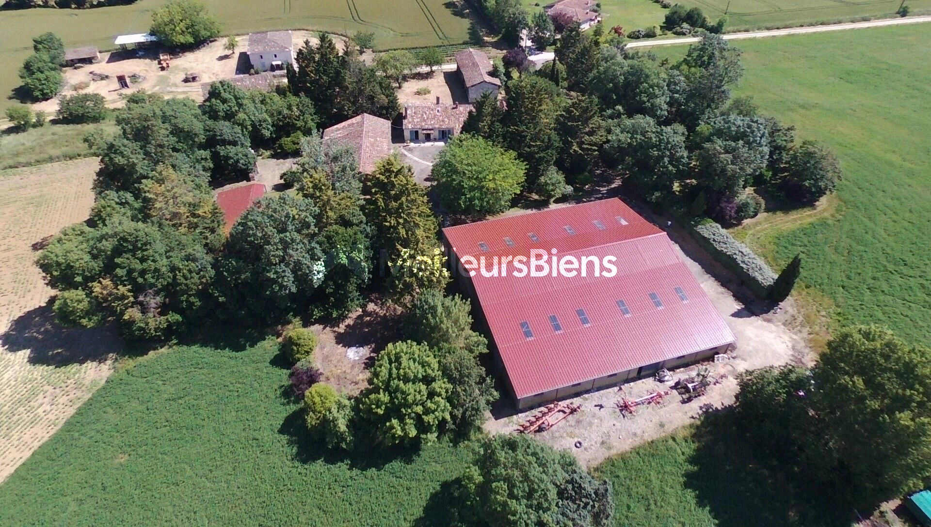 St-Clar - Exclusivité - Ensemble immobilier en pierres avec hangar 500m2