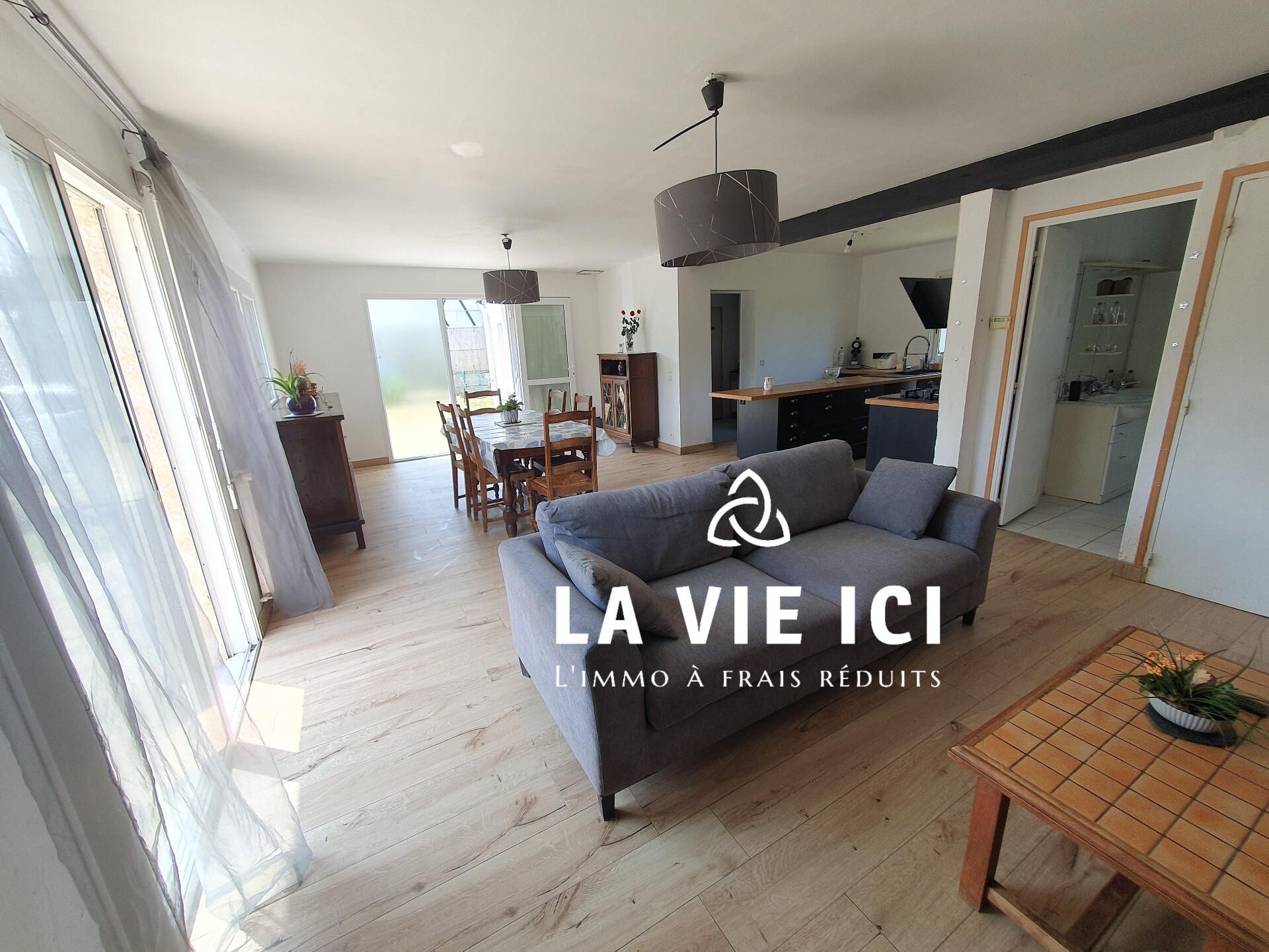 Maison familiale avec vie de plain-pied au calme