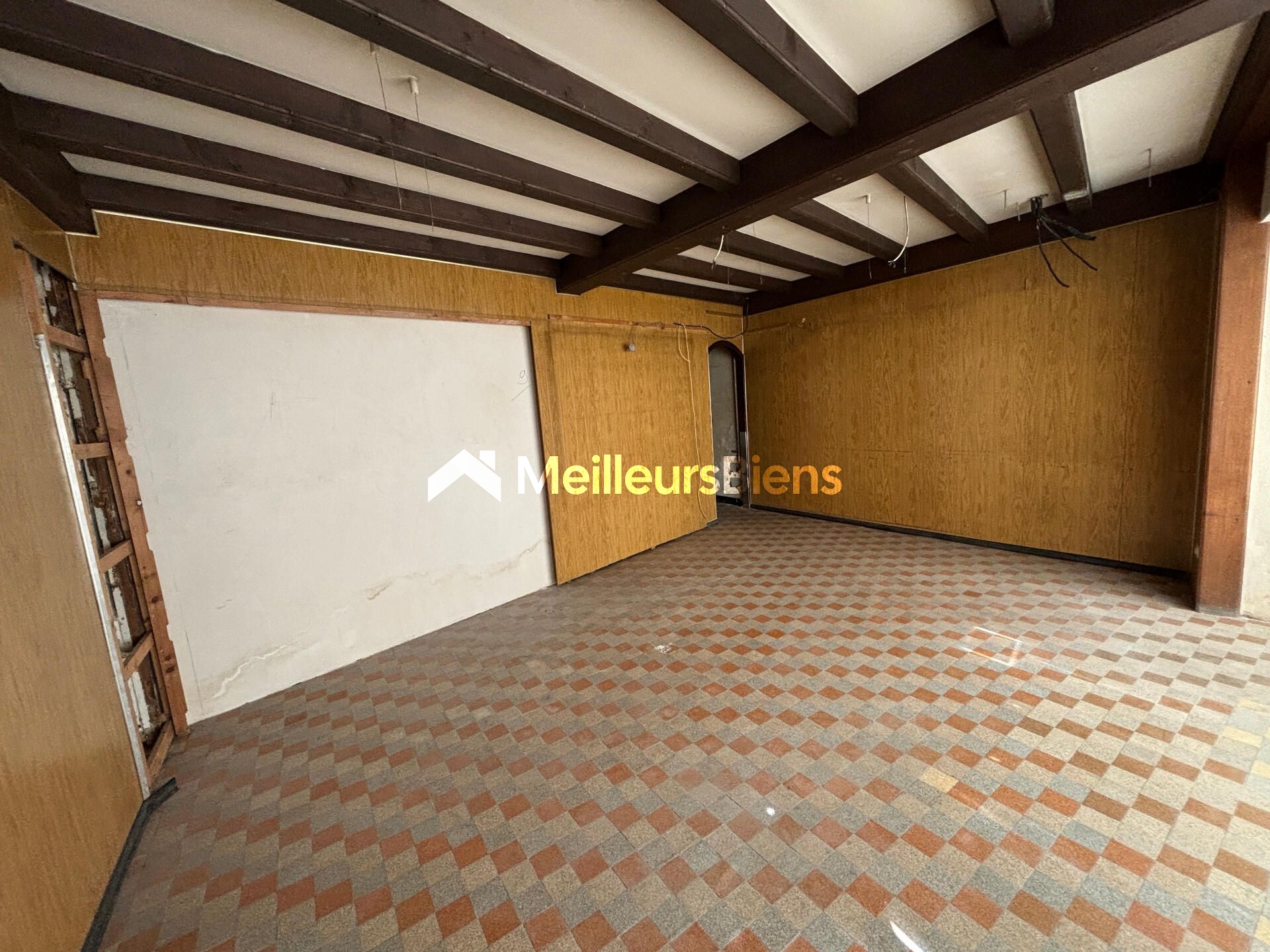Local commercial de 90 m²