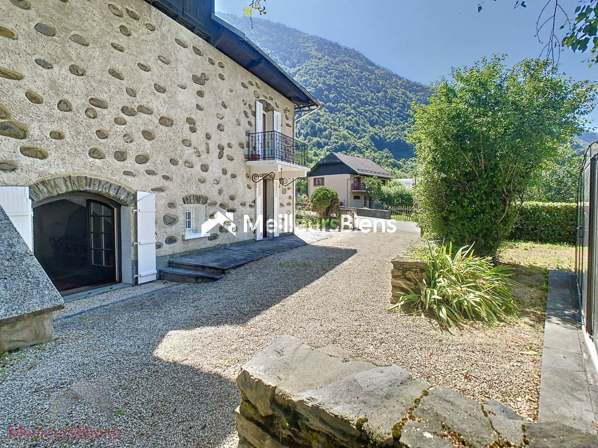 Propriété de charme sur grand terrain