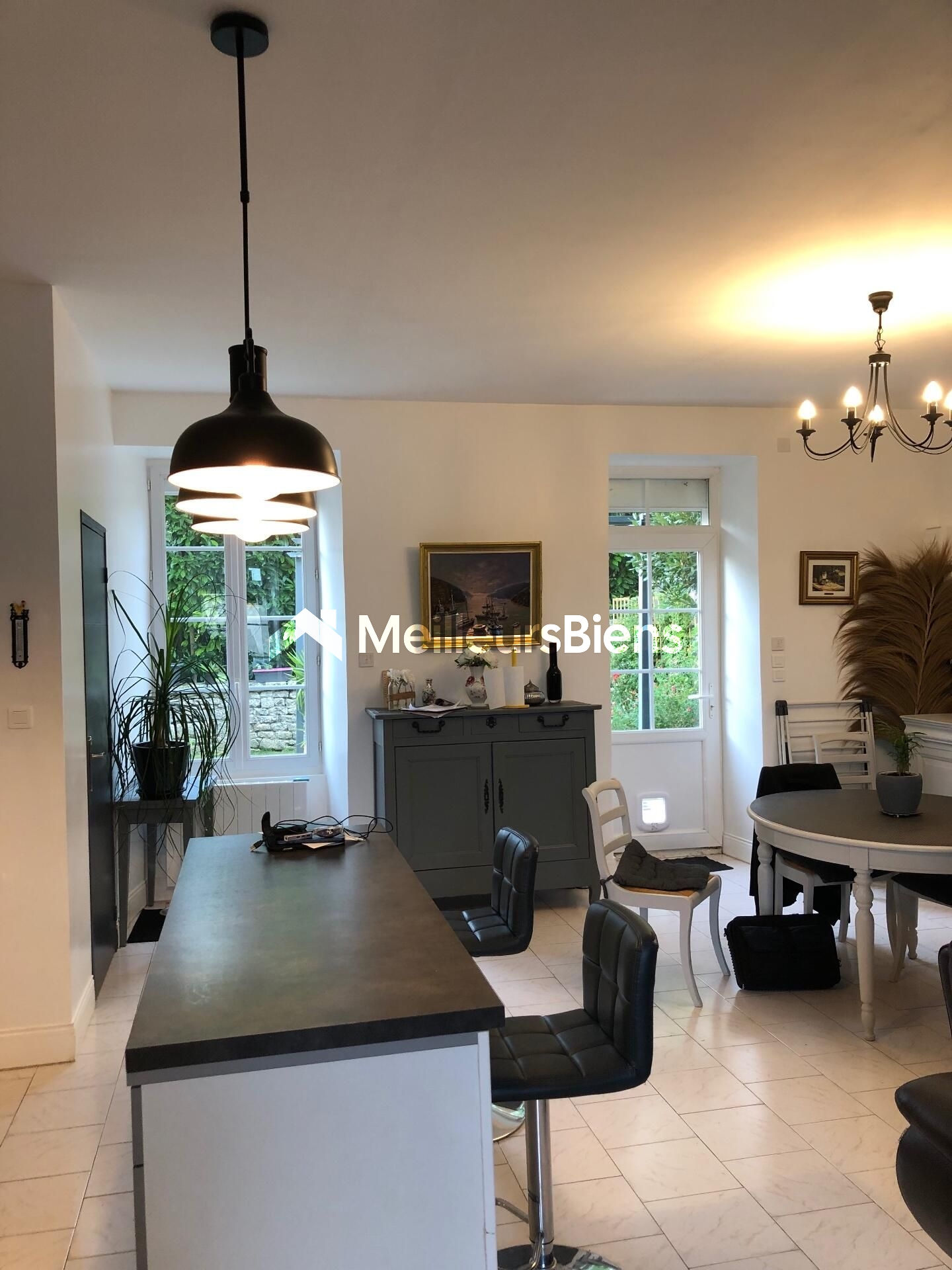 Maison de 160m2 5 chambres proche La Rochelle