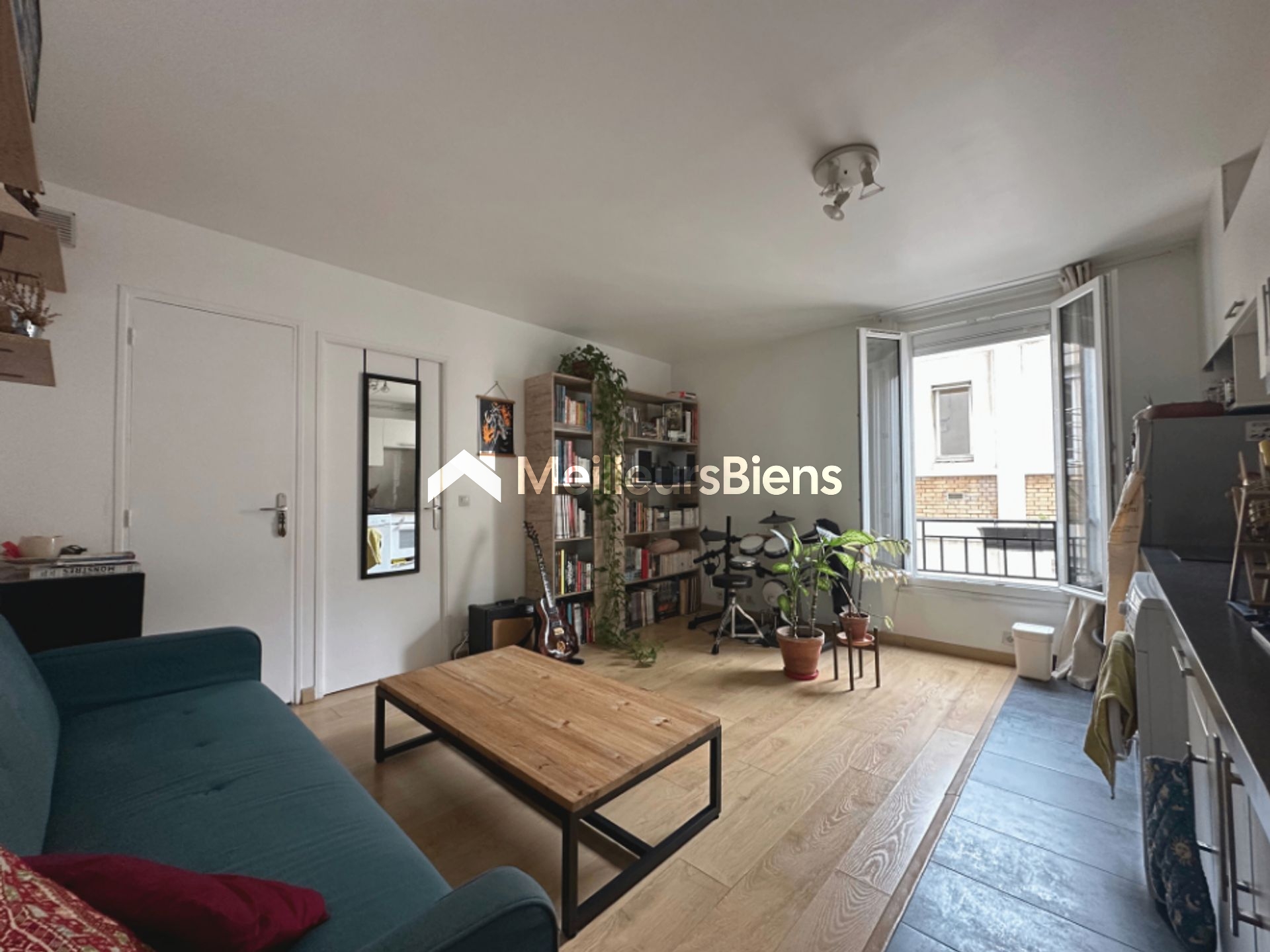 Paris 11 - 2P - Refait à neuf