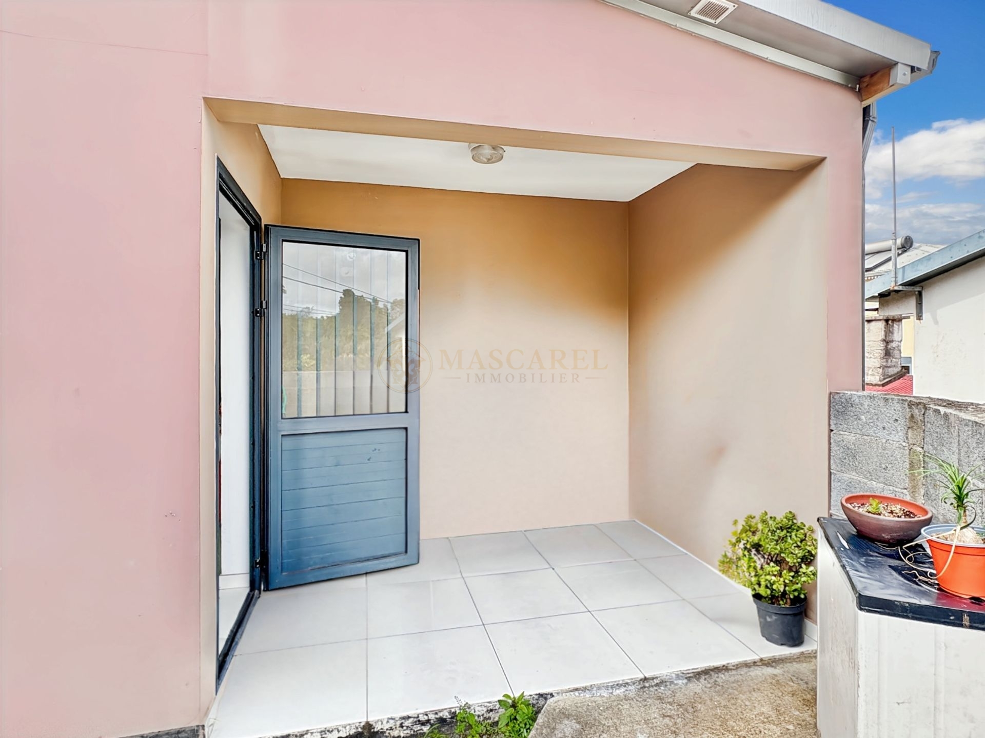 Maison au tampon