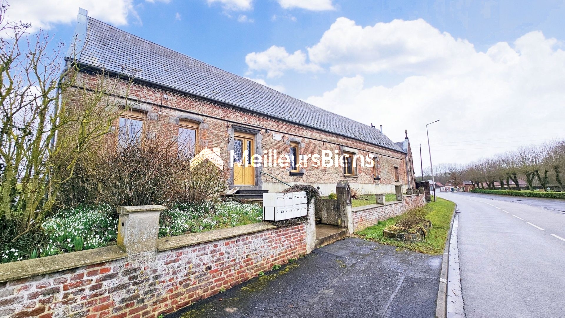 Ancien Presbytère de Preux au Bois - 500 m2 Habitables + TERRAIN constructible 5300 m2
