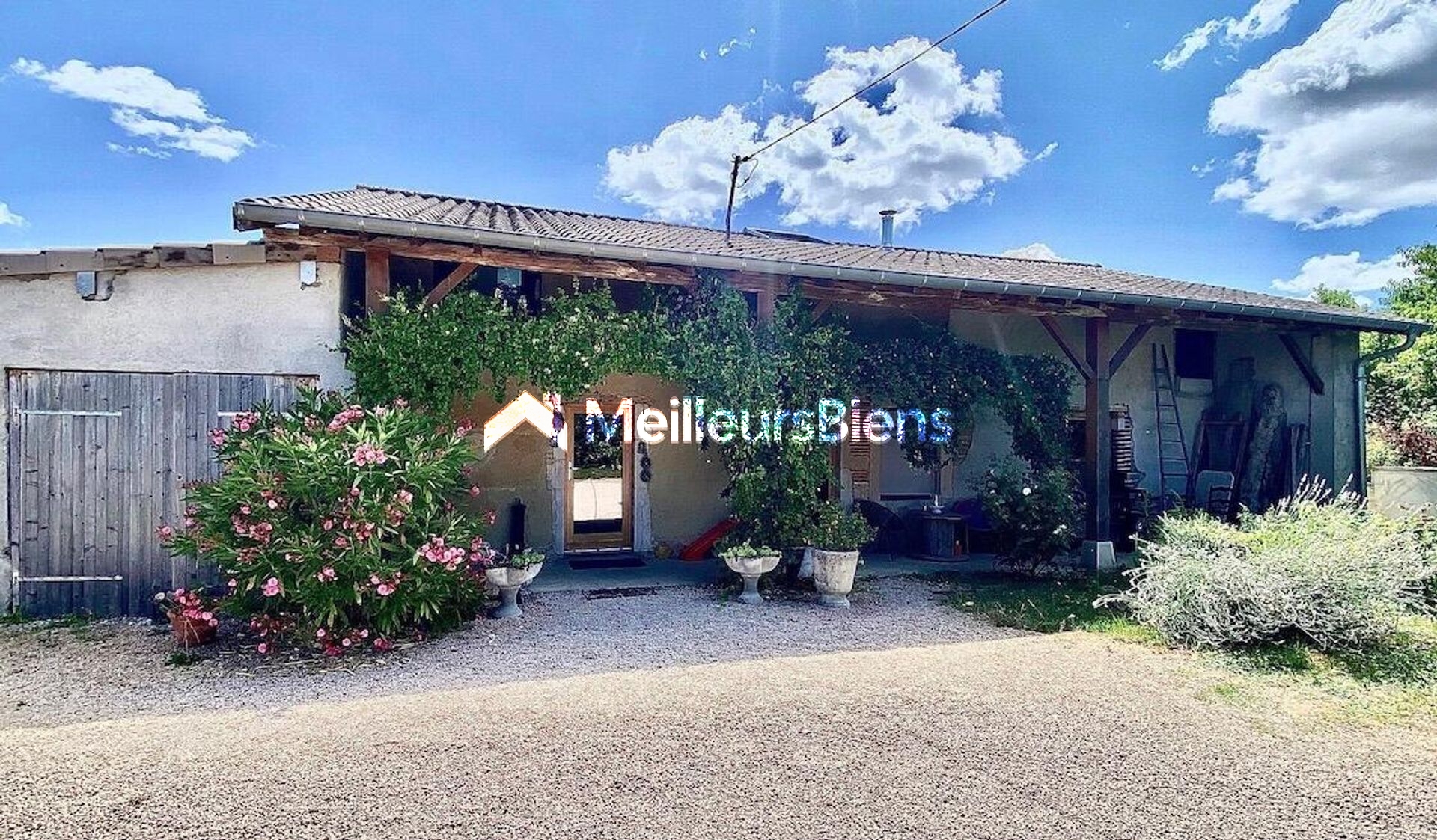 Ancienne ferme rénovée, 4 pièces principales 106 m²