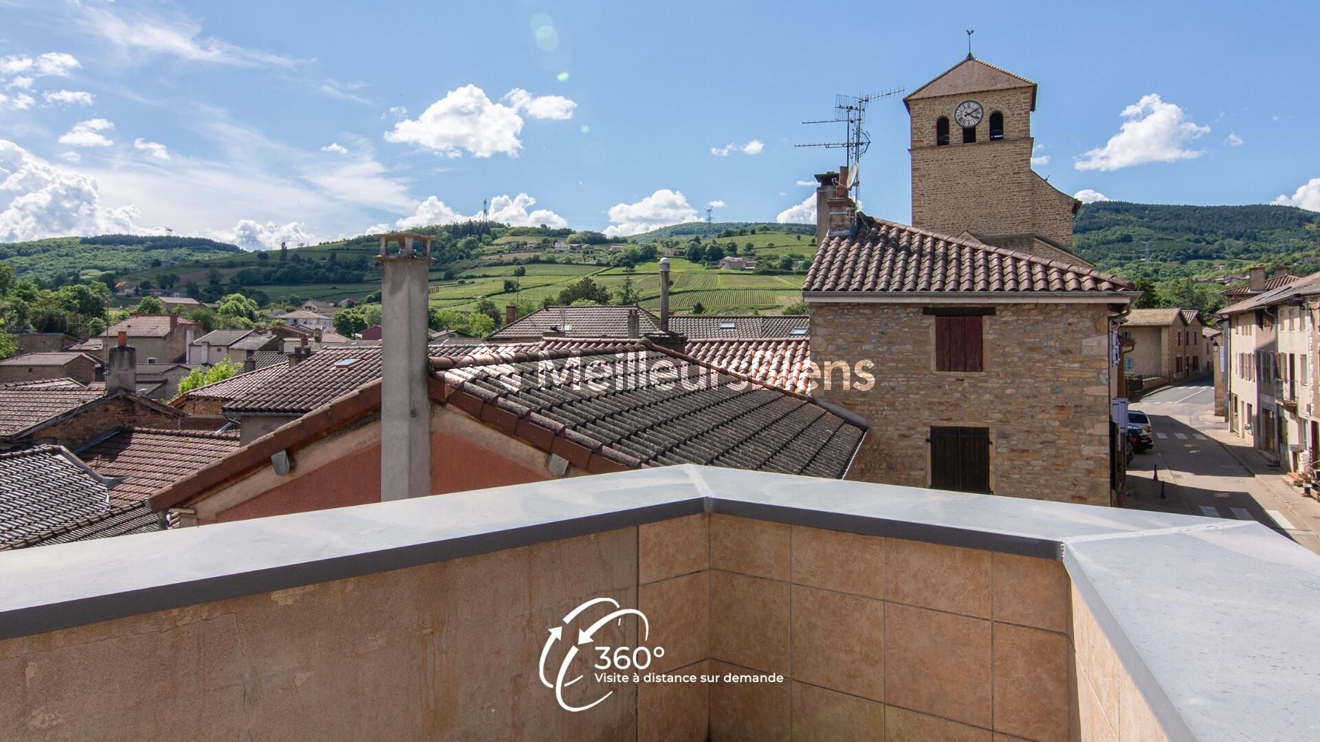 Maison de village avec terrasse
