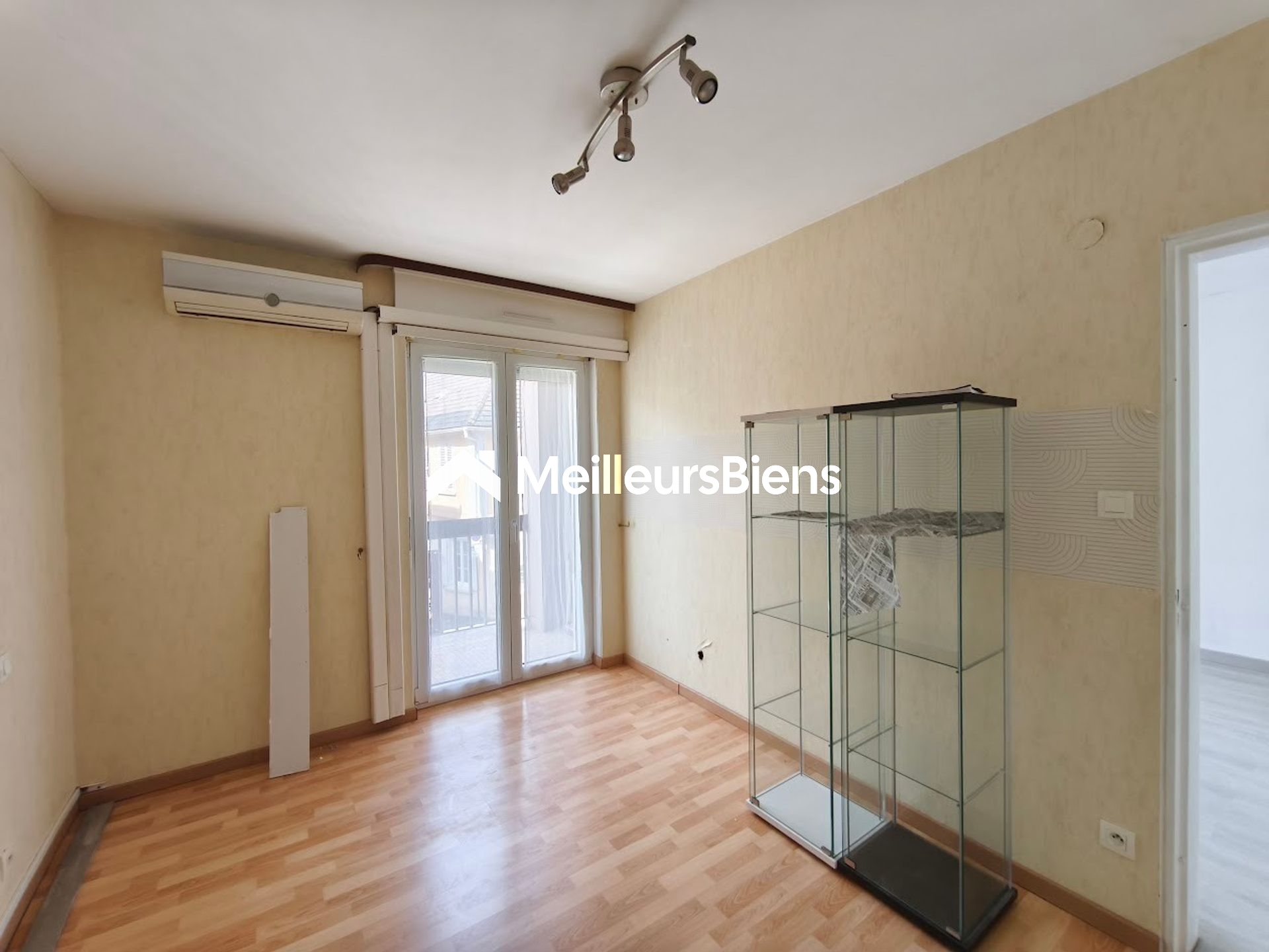 Appartement 2 pièces avec son garage au centre de Benfeld